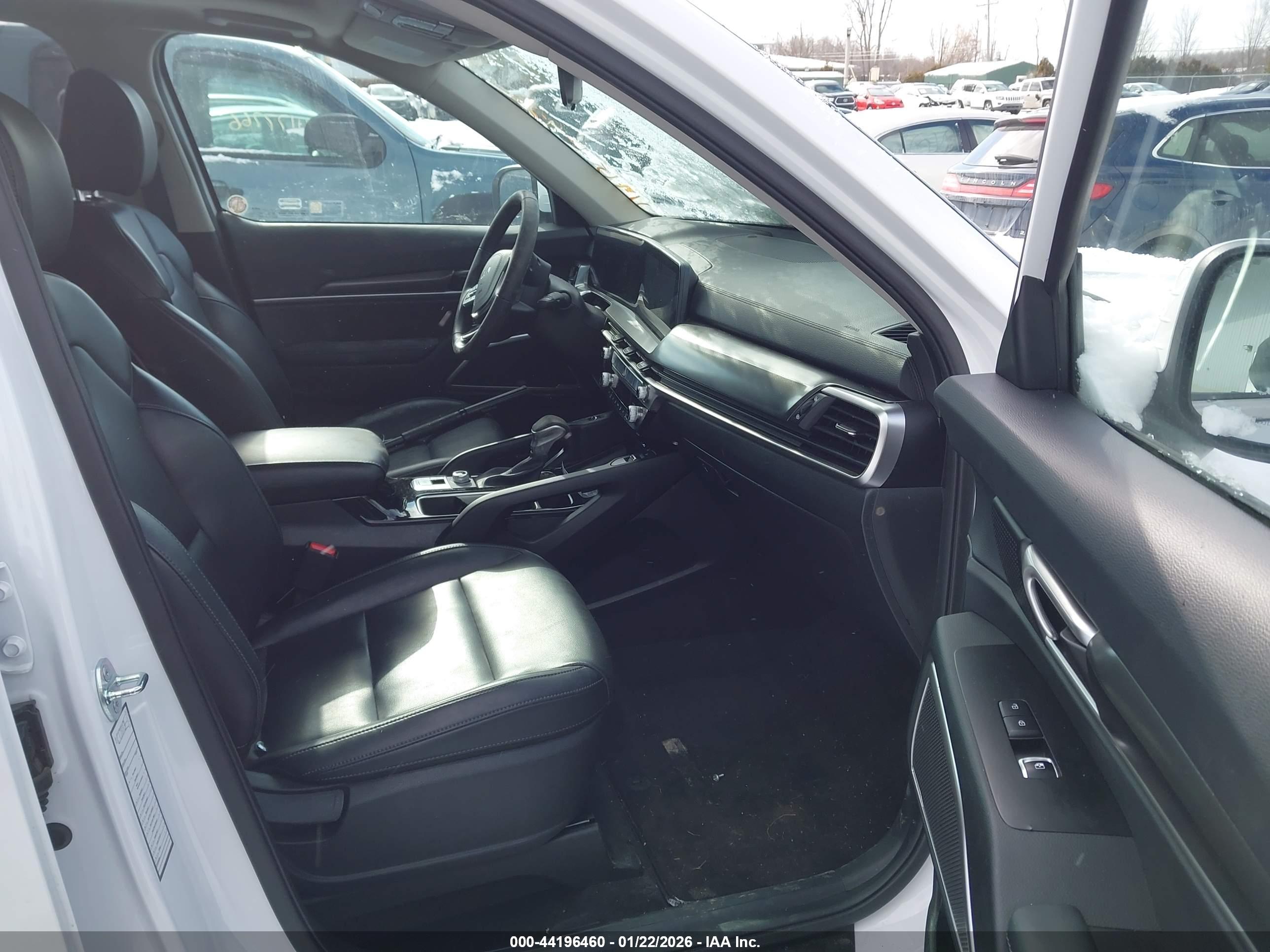 KIA TELLURIDE image 5