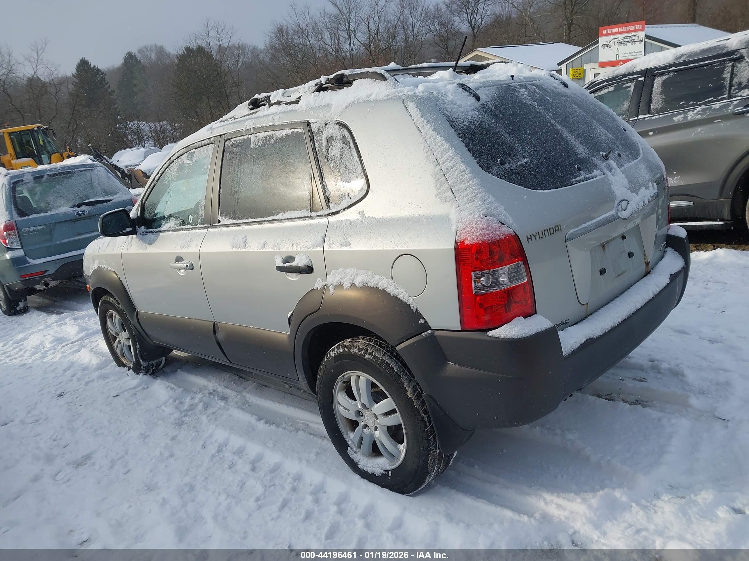 HYUNDAI TUCSON image 3