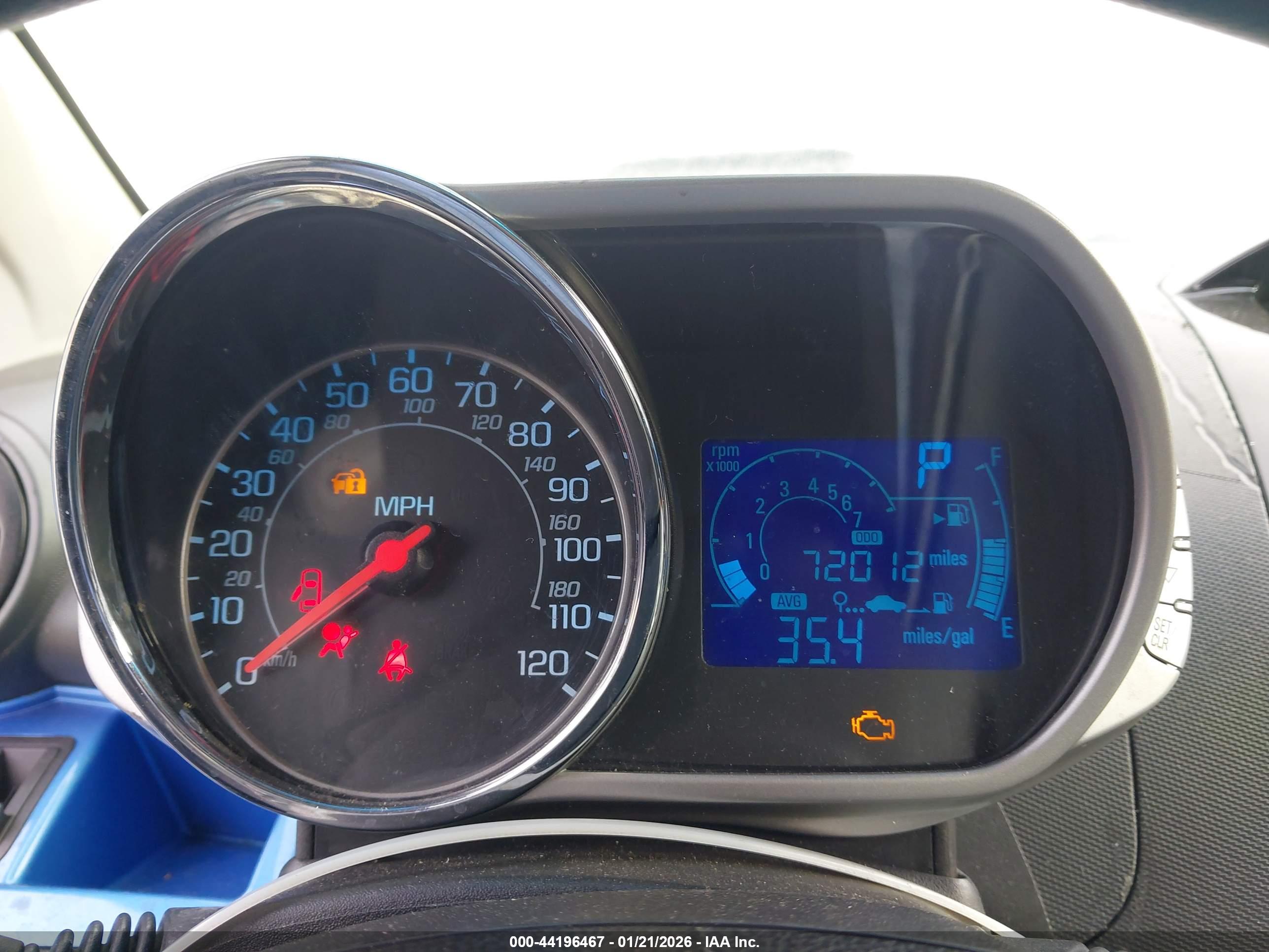 CHEVROLET SPARK image 7