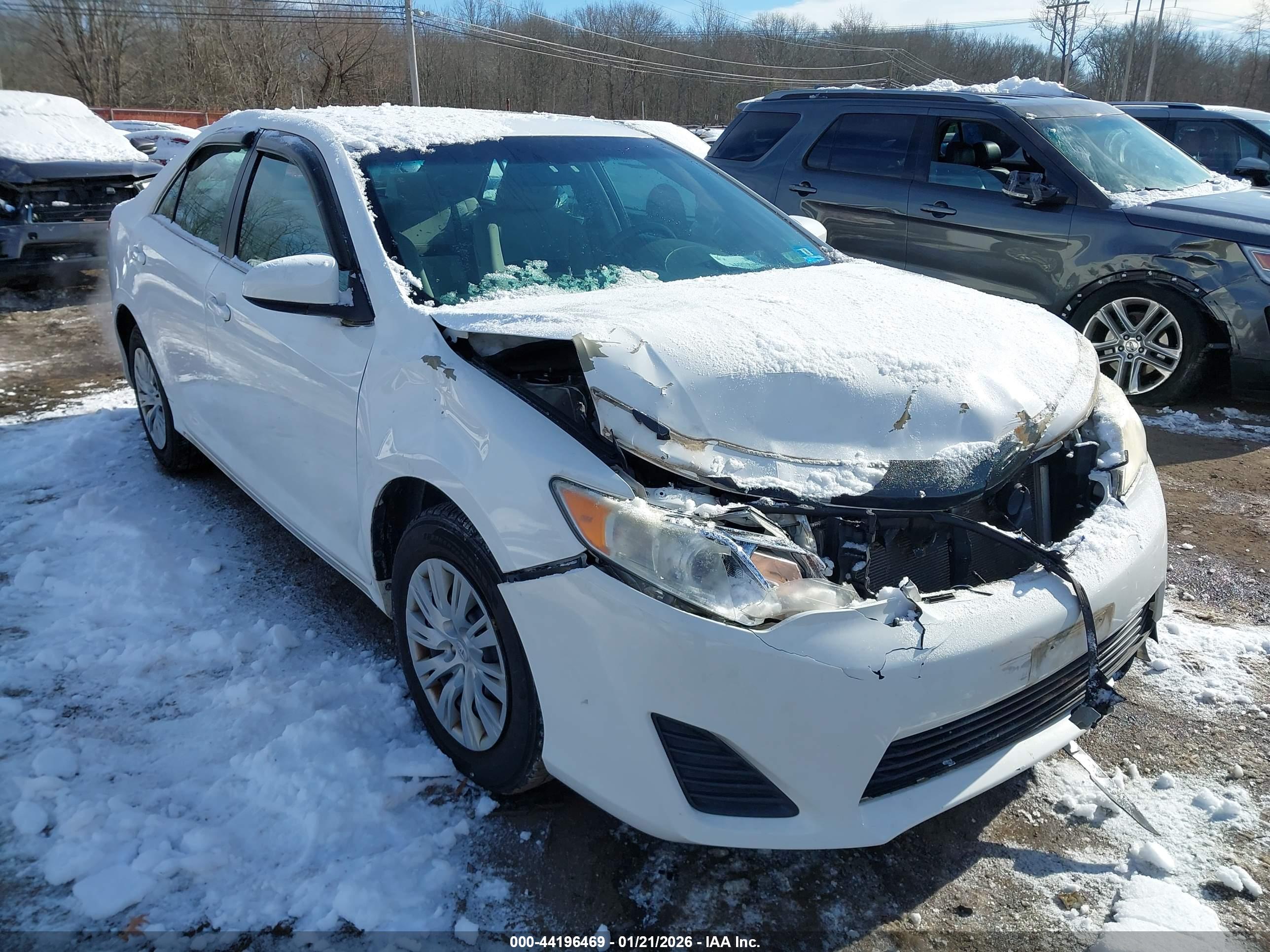 TOYOTA CAMRY image 6