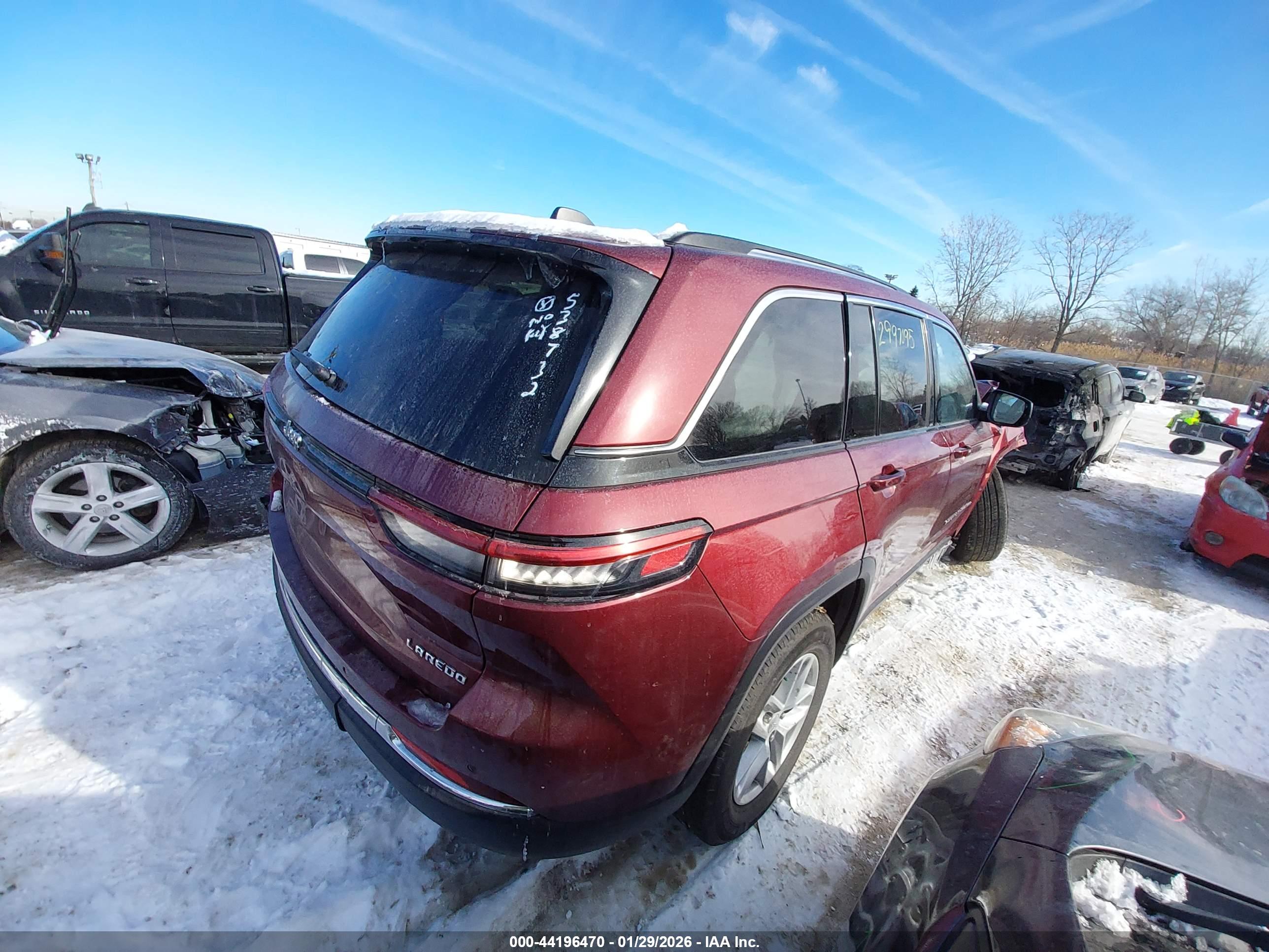 JEEP GRAND image 4