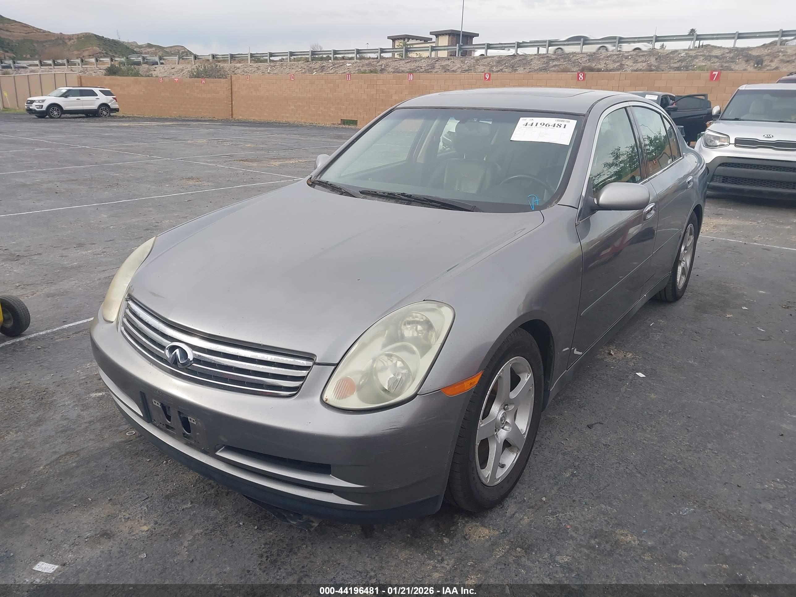 INFINITI G35 image 2