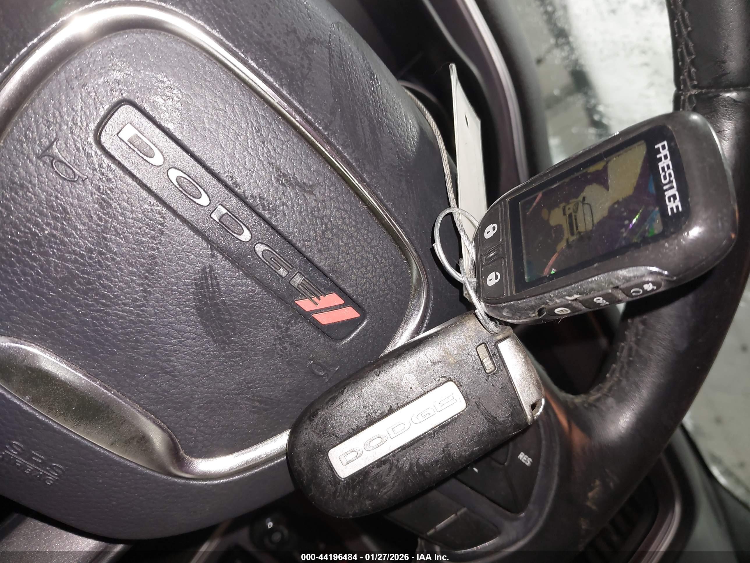 DODGE CHALLENGER image 11