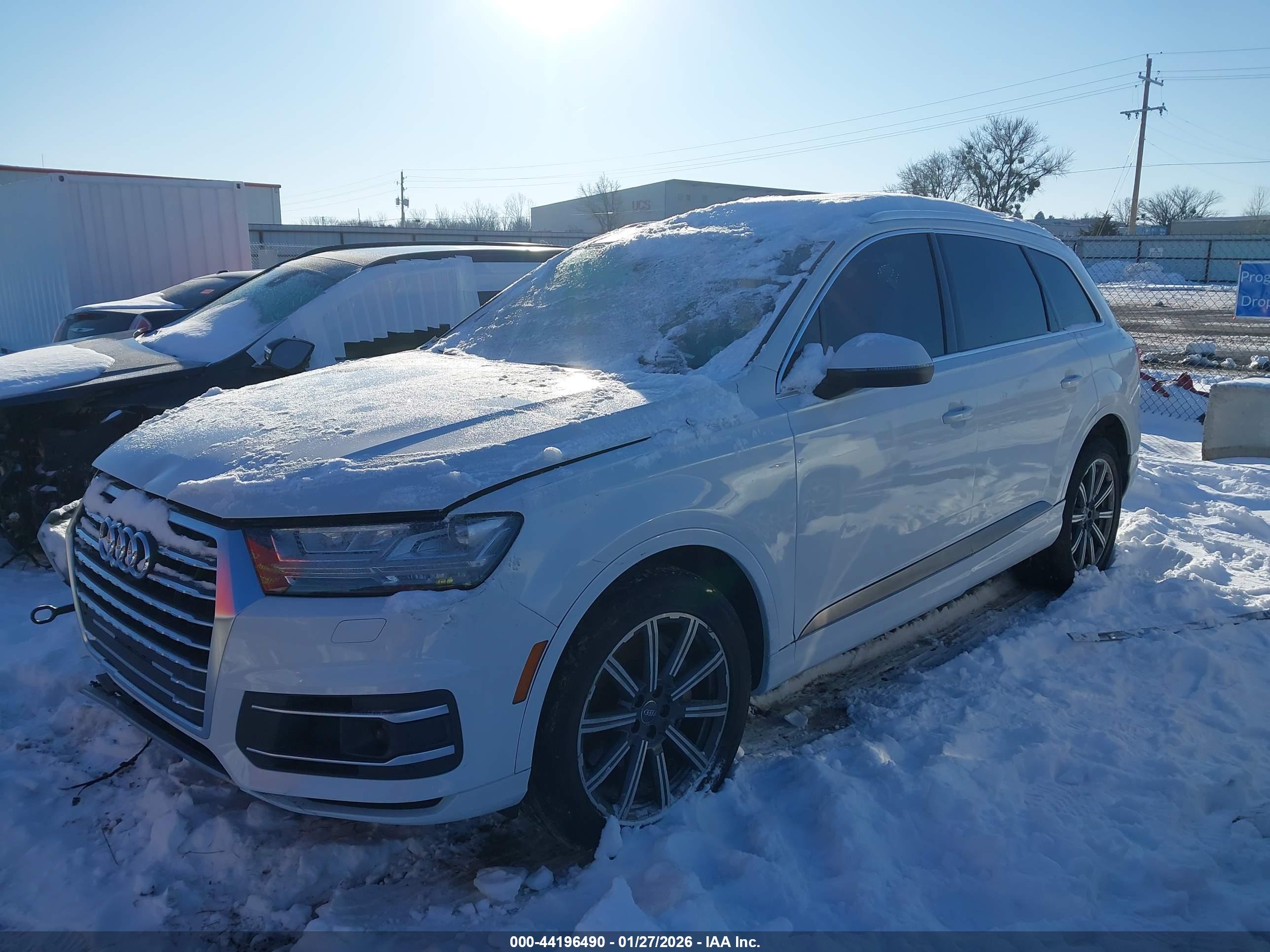 AUDI Q7 image 2