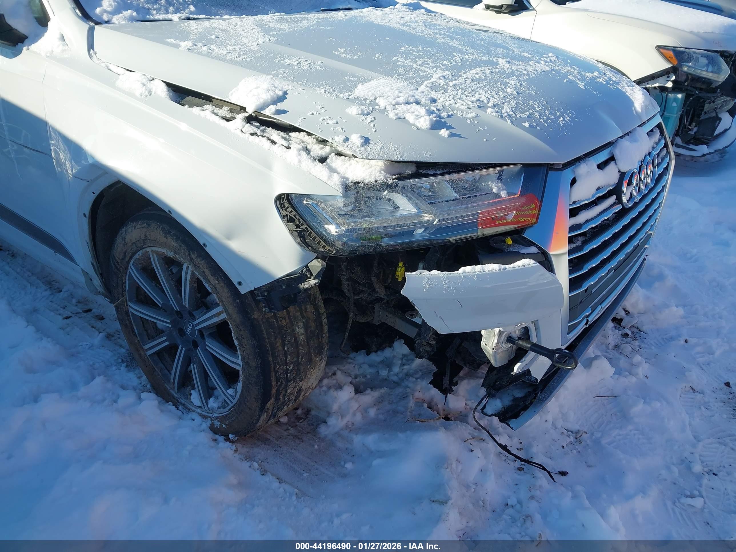 AUDI Q7 image 6