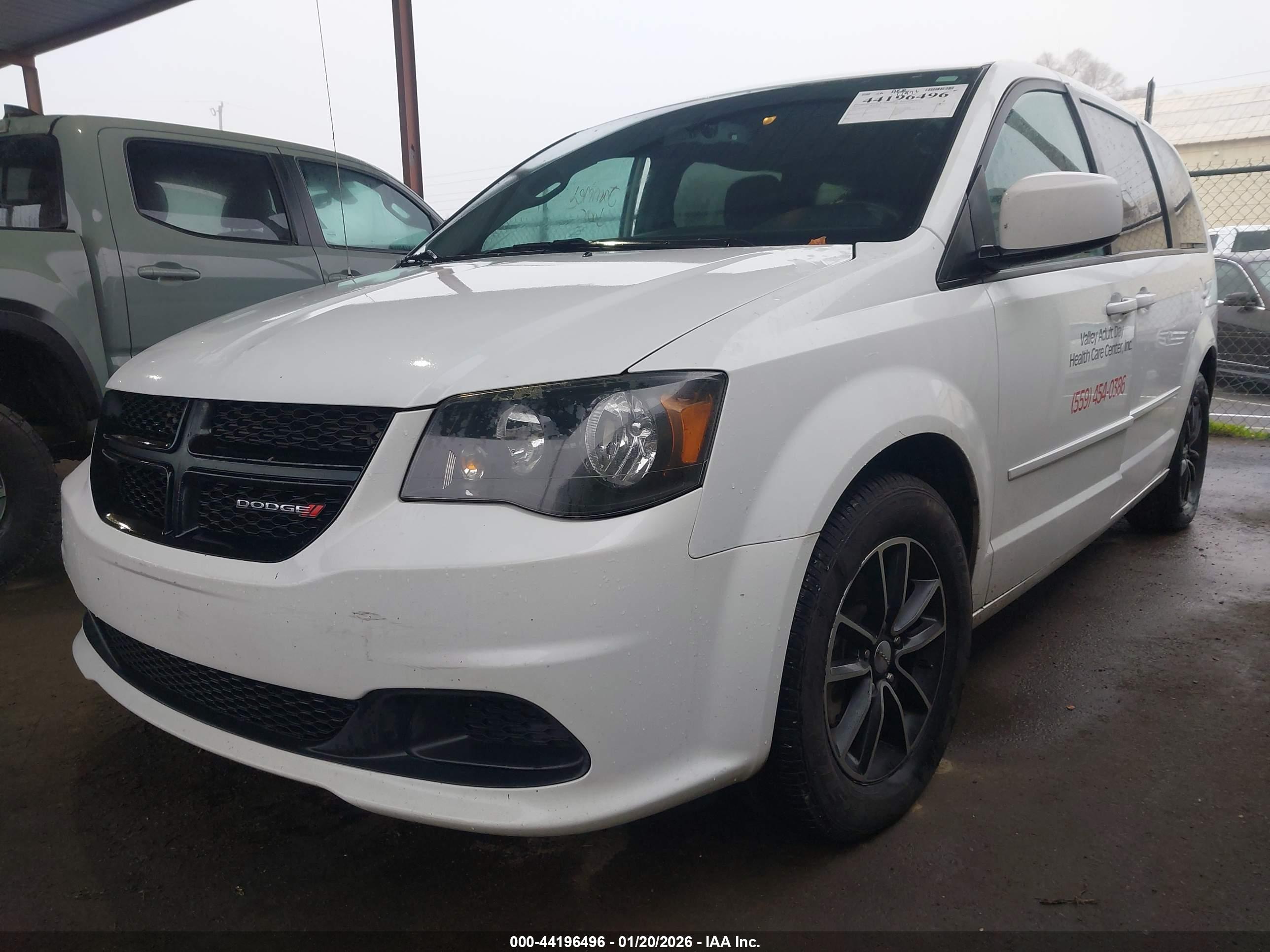 DODGE GRAND image 2