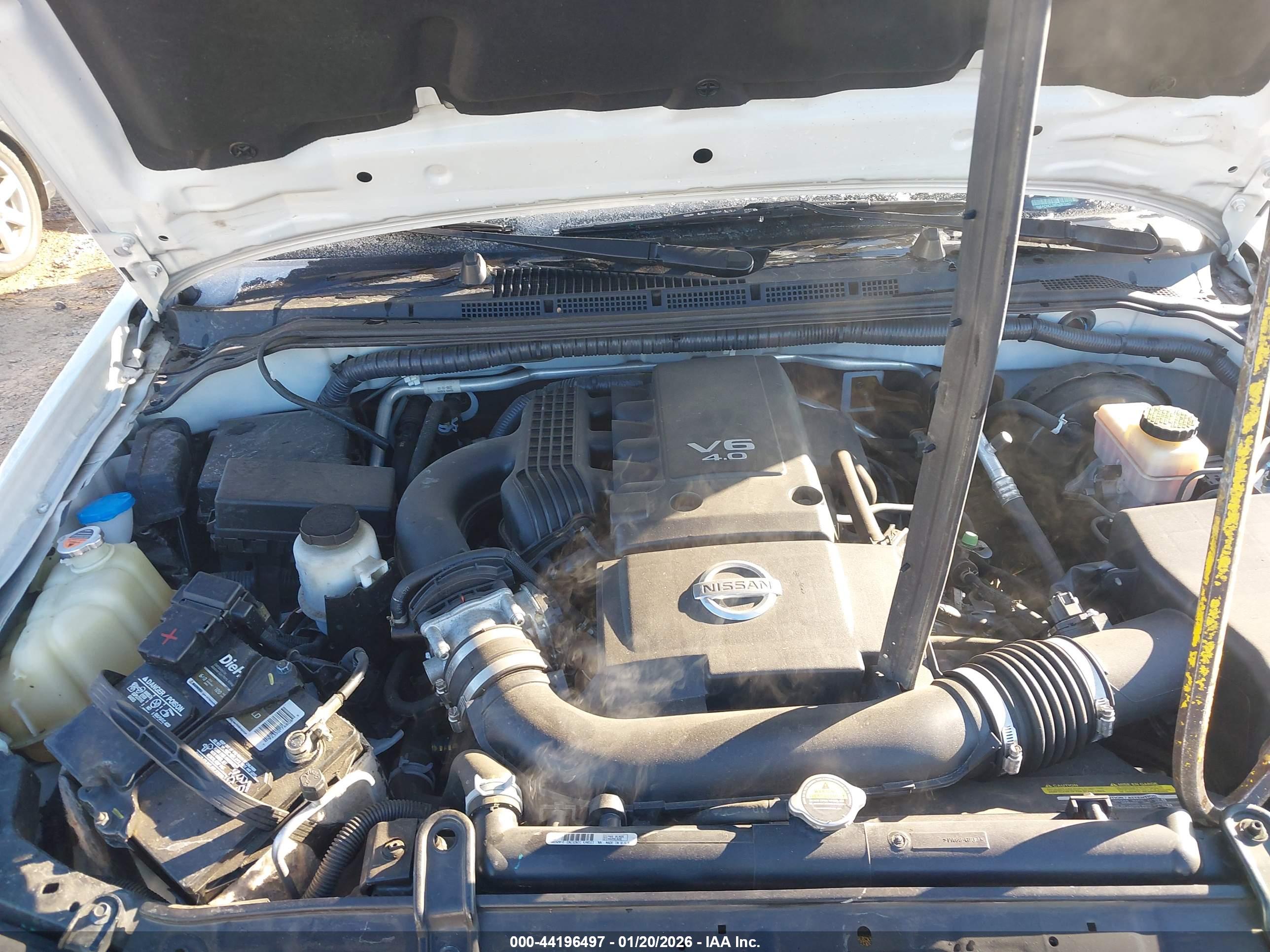 NISSAN FRONTIER image 10
