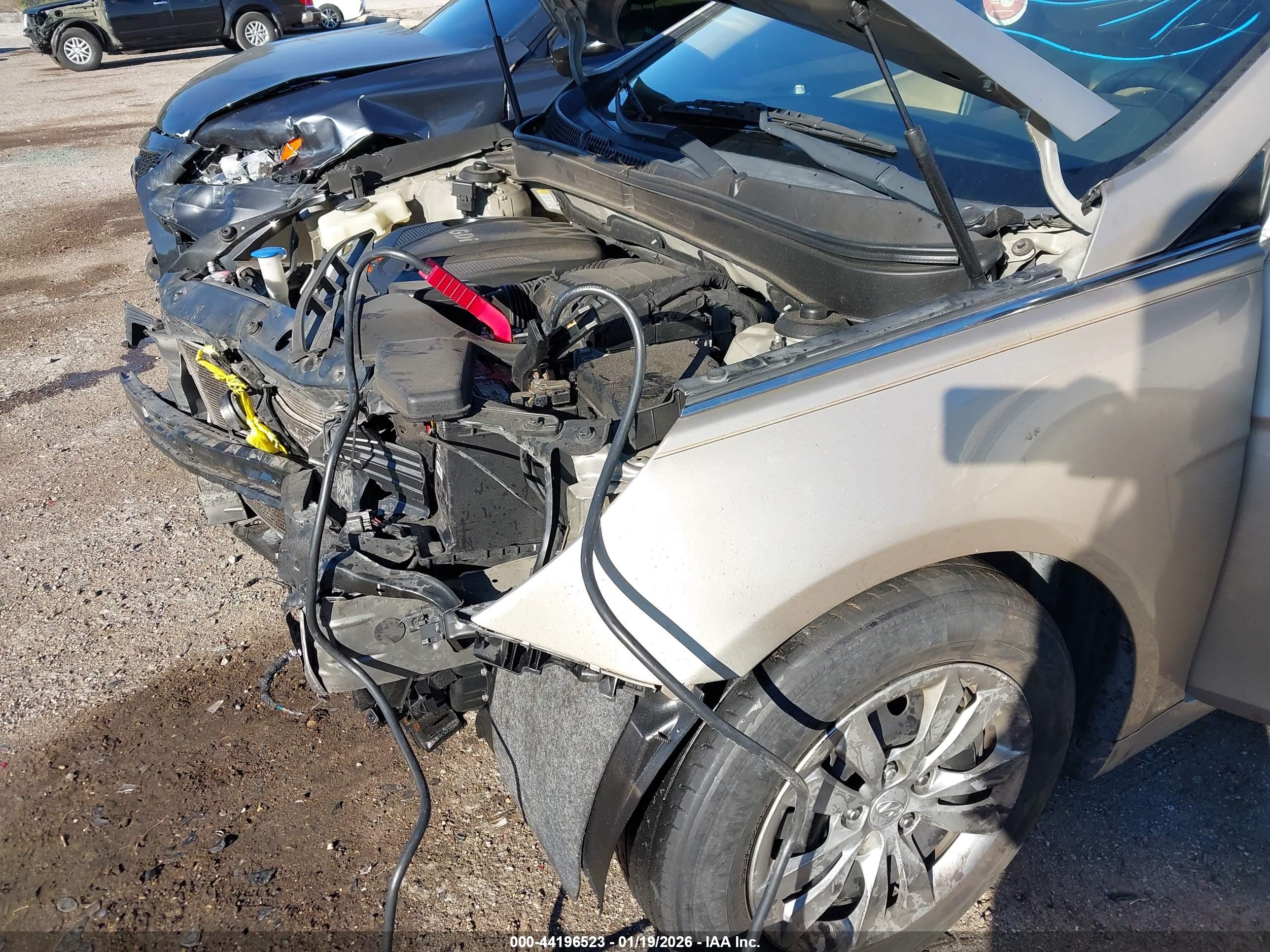 HYUNDAI SONATA image 6
