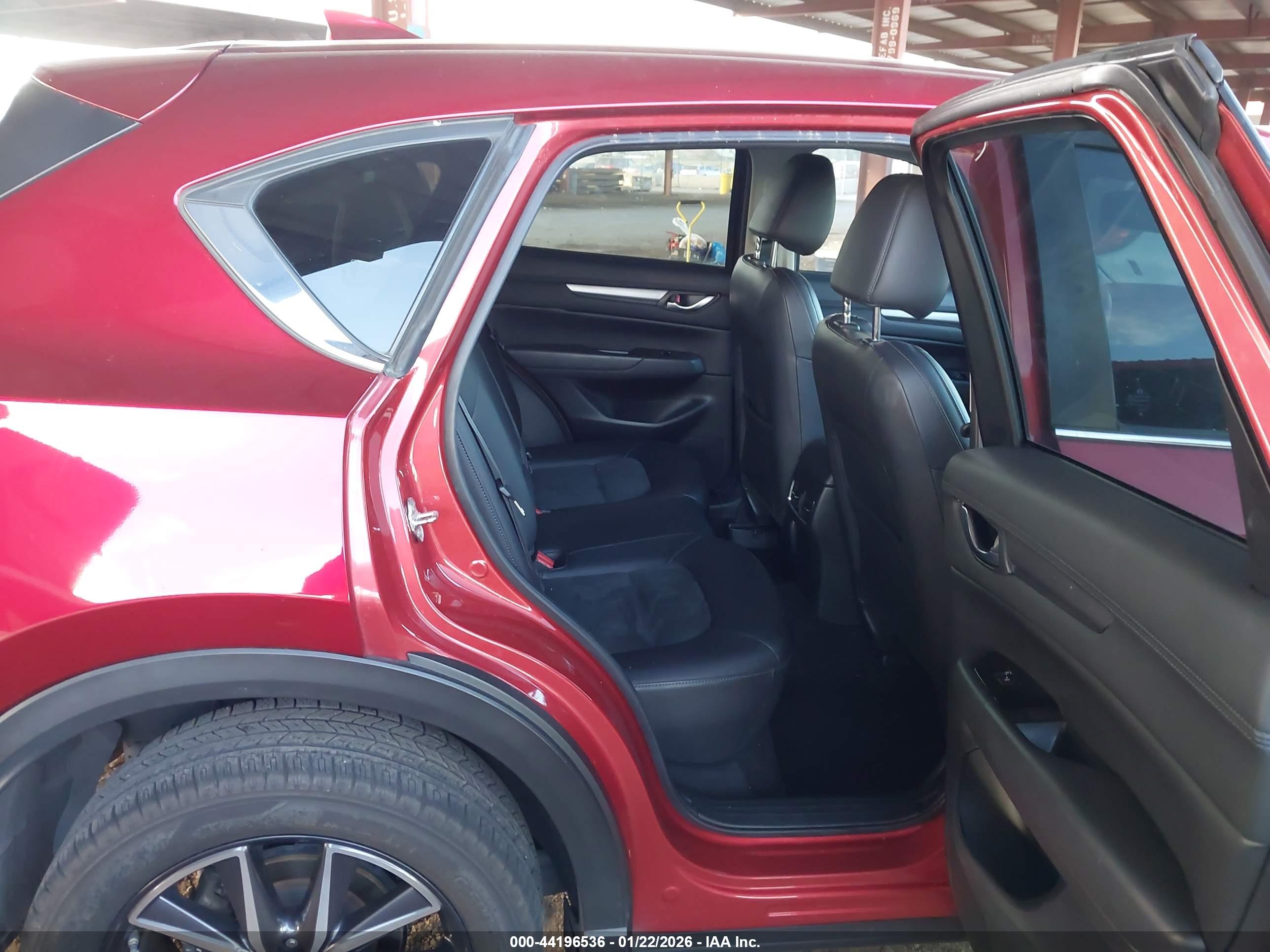 MAZDA CX-5 image 8