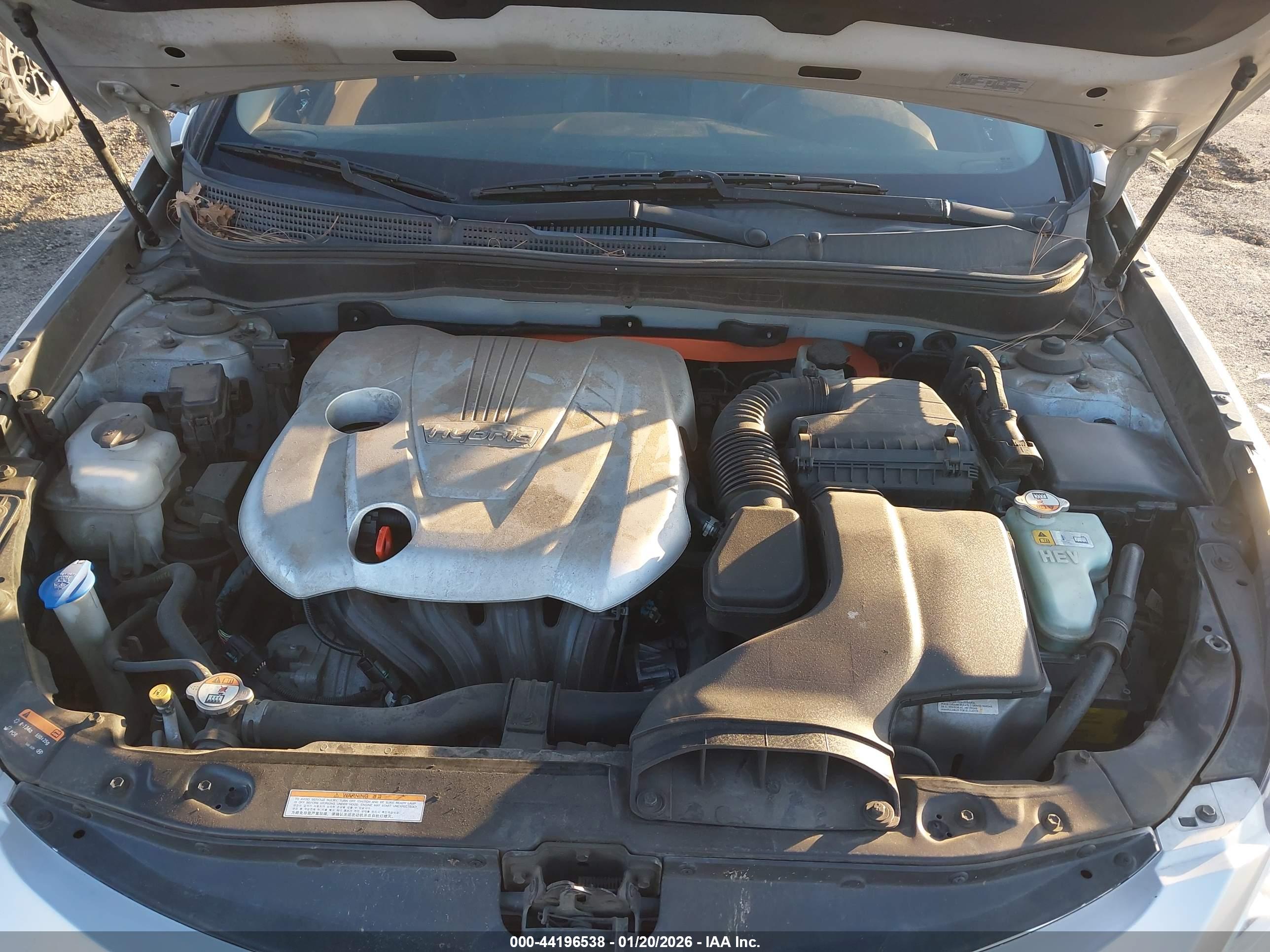 HYUNDAI SONATA image 10