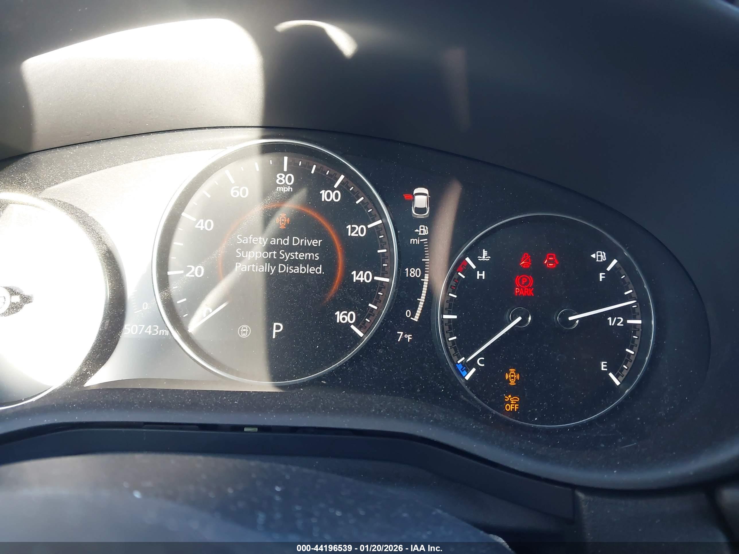 MAZDA CX-30 image 7