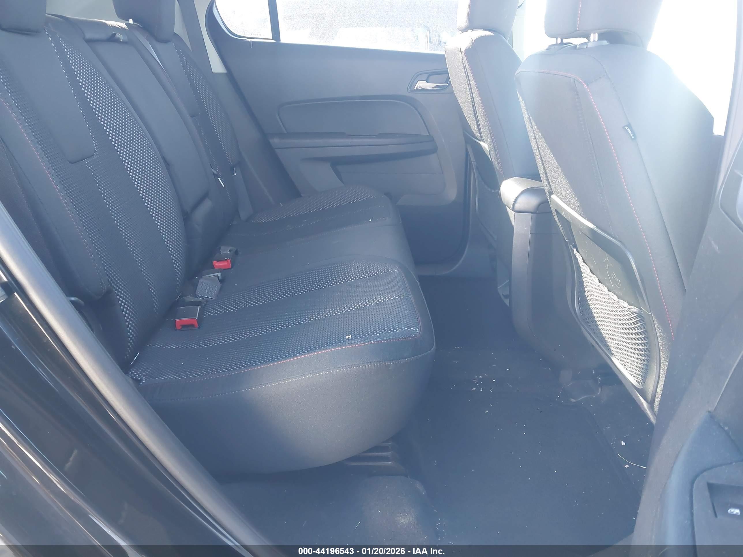 CHEVROLET EQUINOX image 8