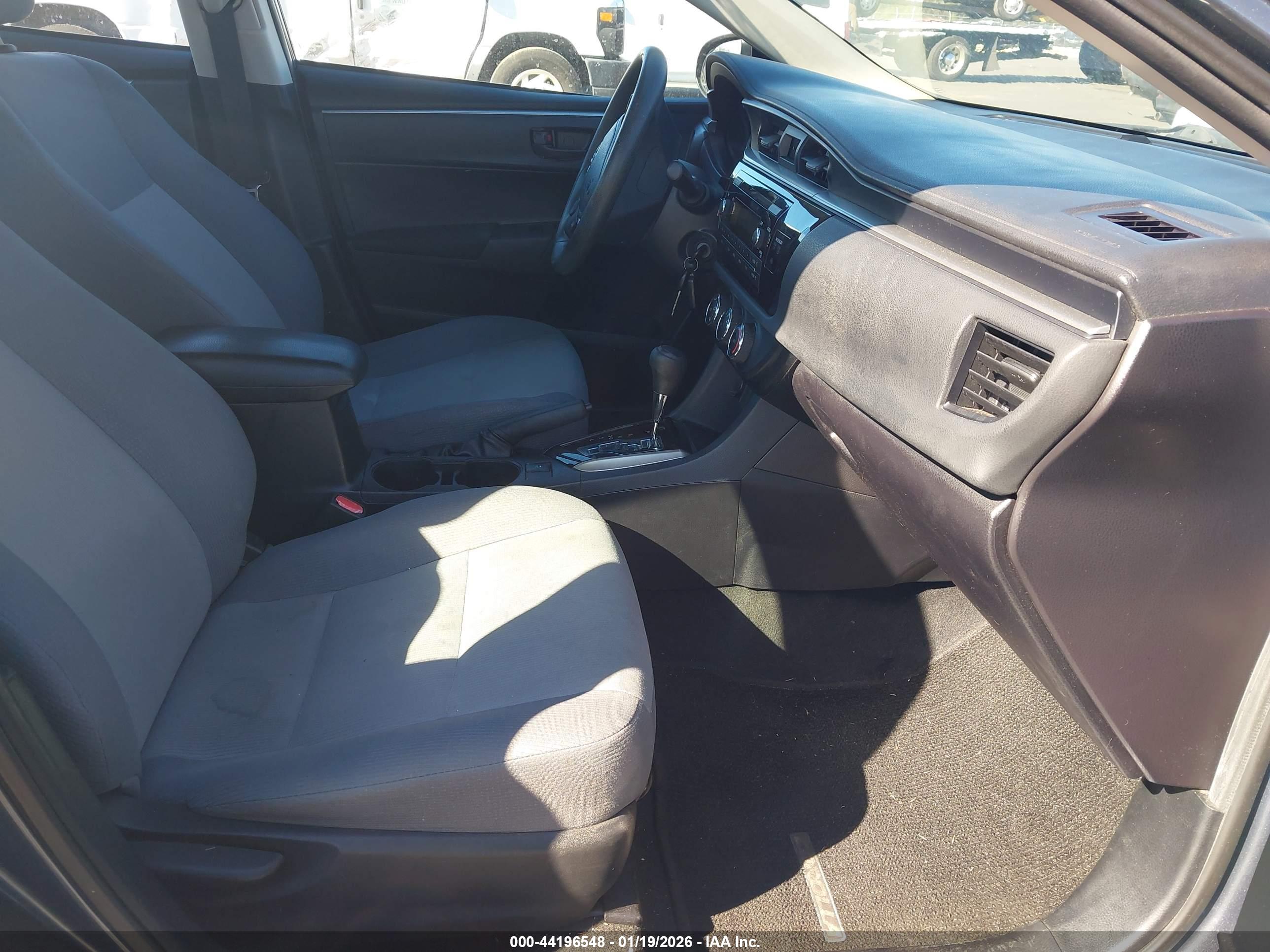 TOYOTA COROLLA image 5