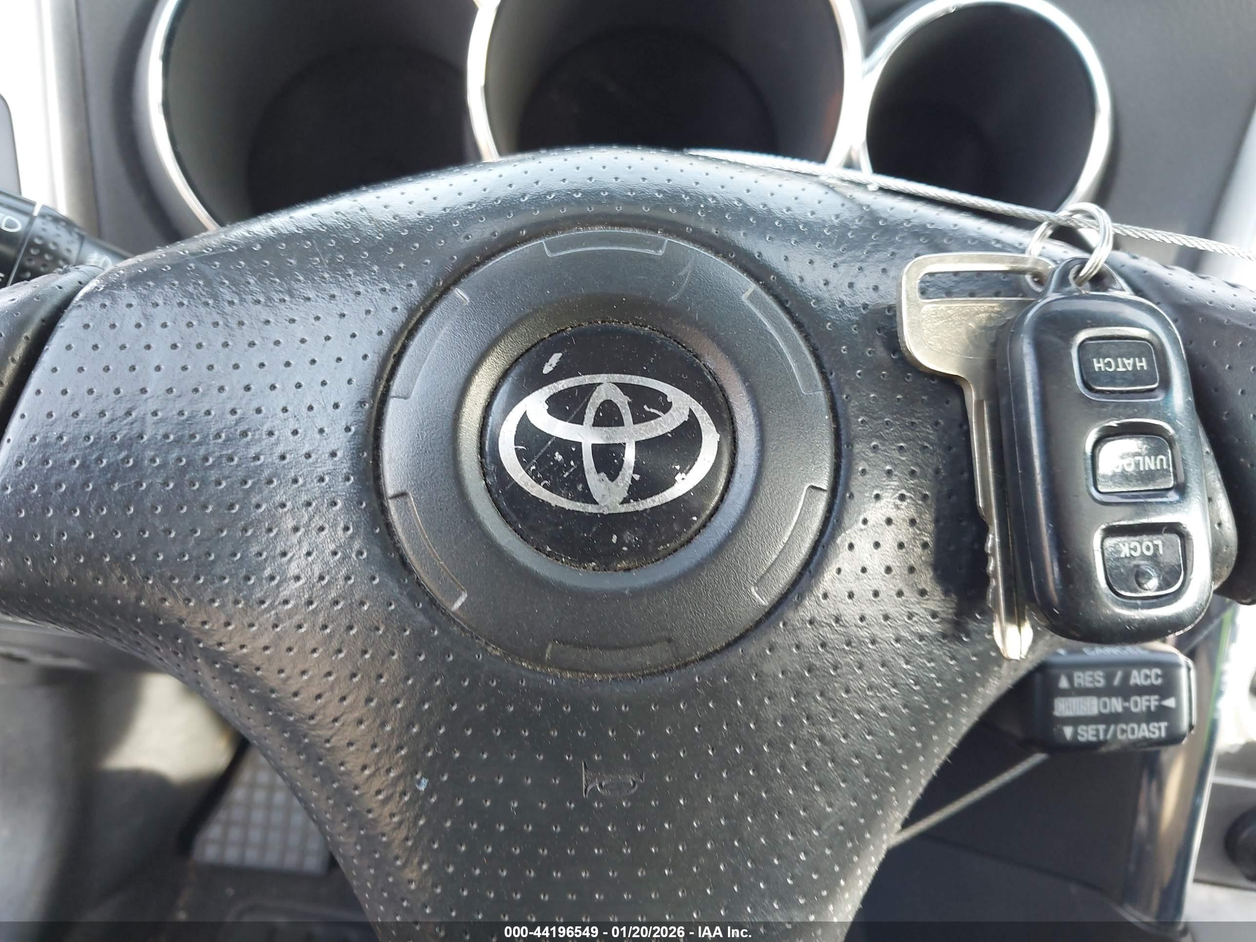 TOYOTA MATRIX image 11
