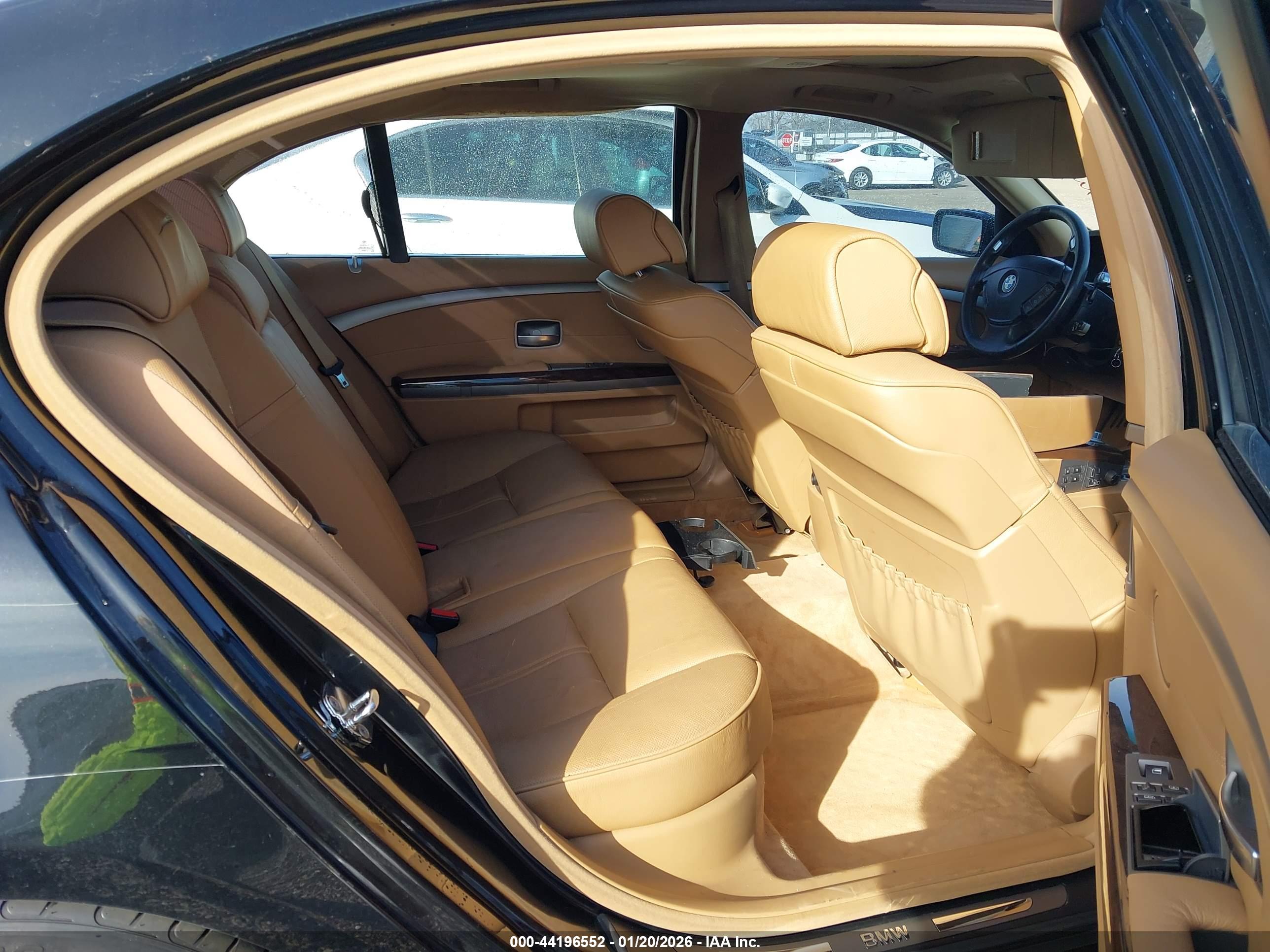 BMW 750LI image 8