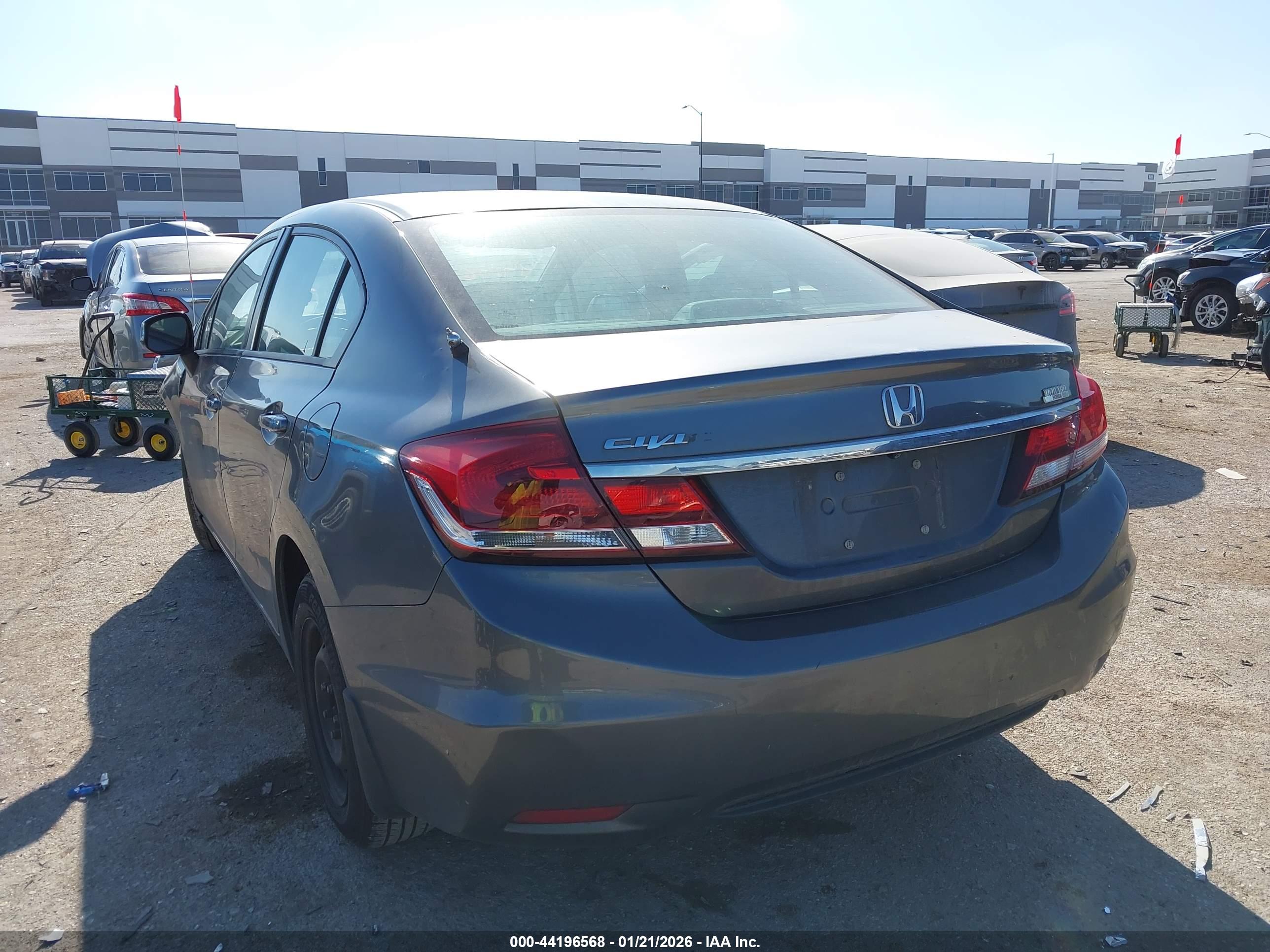 HONDA CIVIC image 3