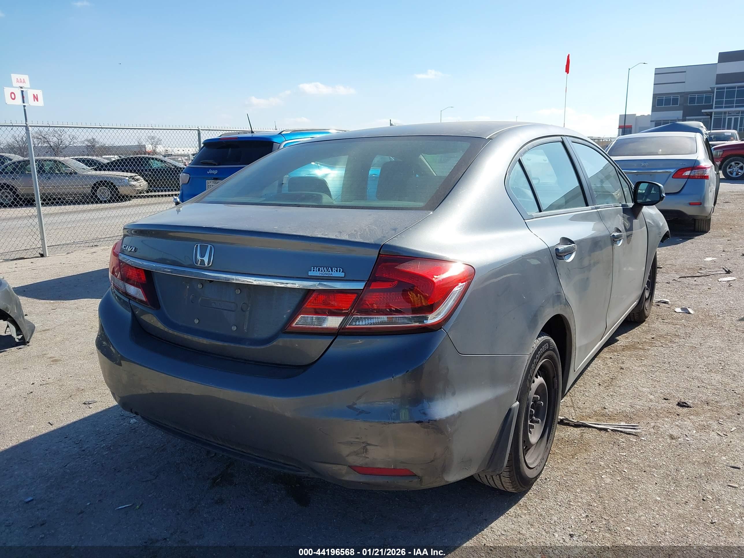 HONDA CIVIC image 4