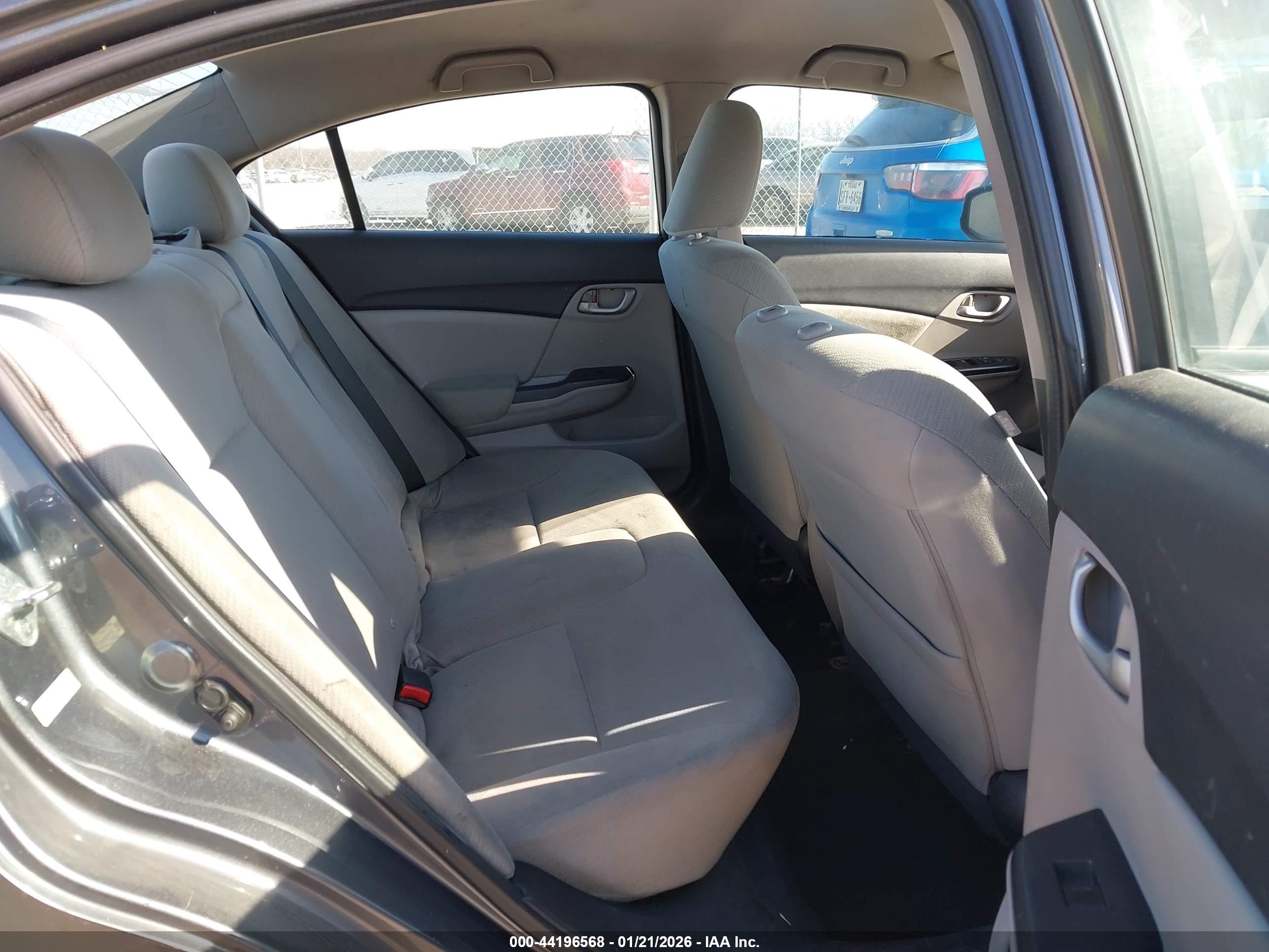HONDA CIVIC image 8