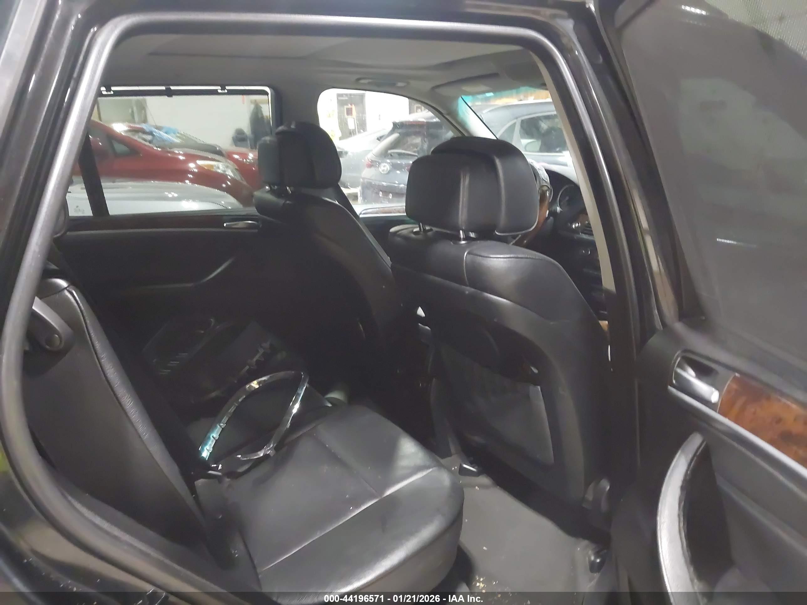 BMW X5 image 8