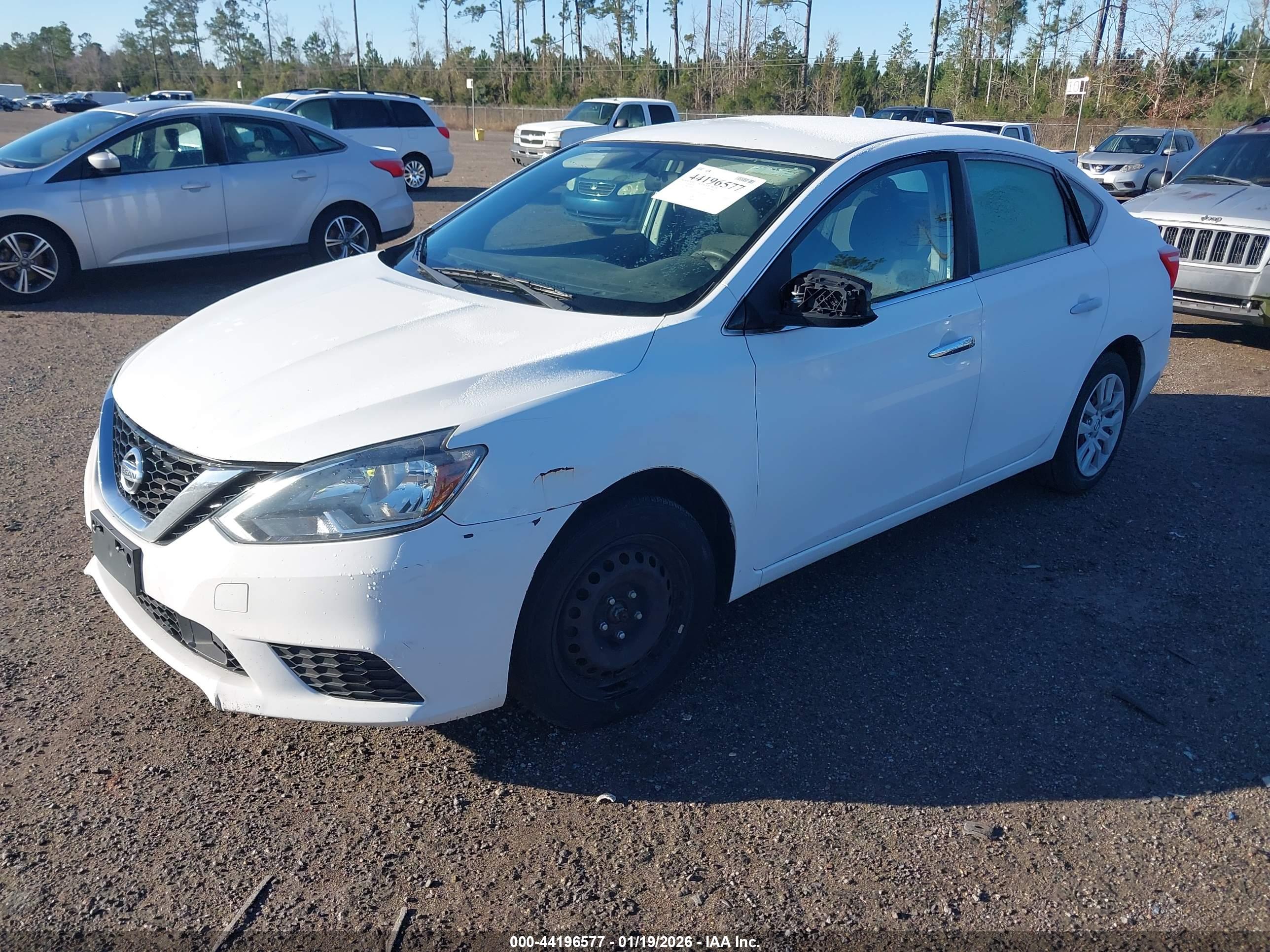 NISSAN SENTRA image 2