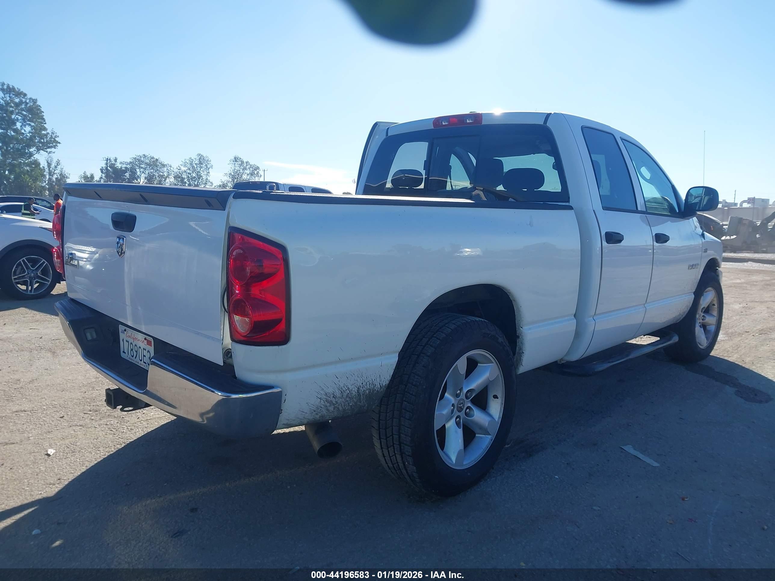DODGE RAM image 4