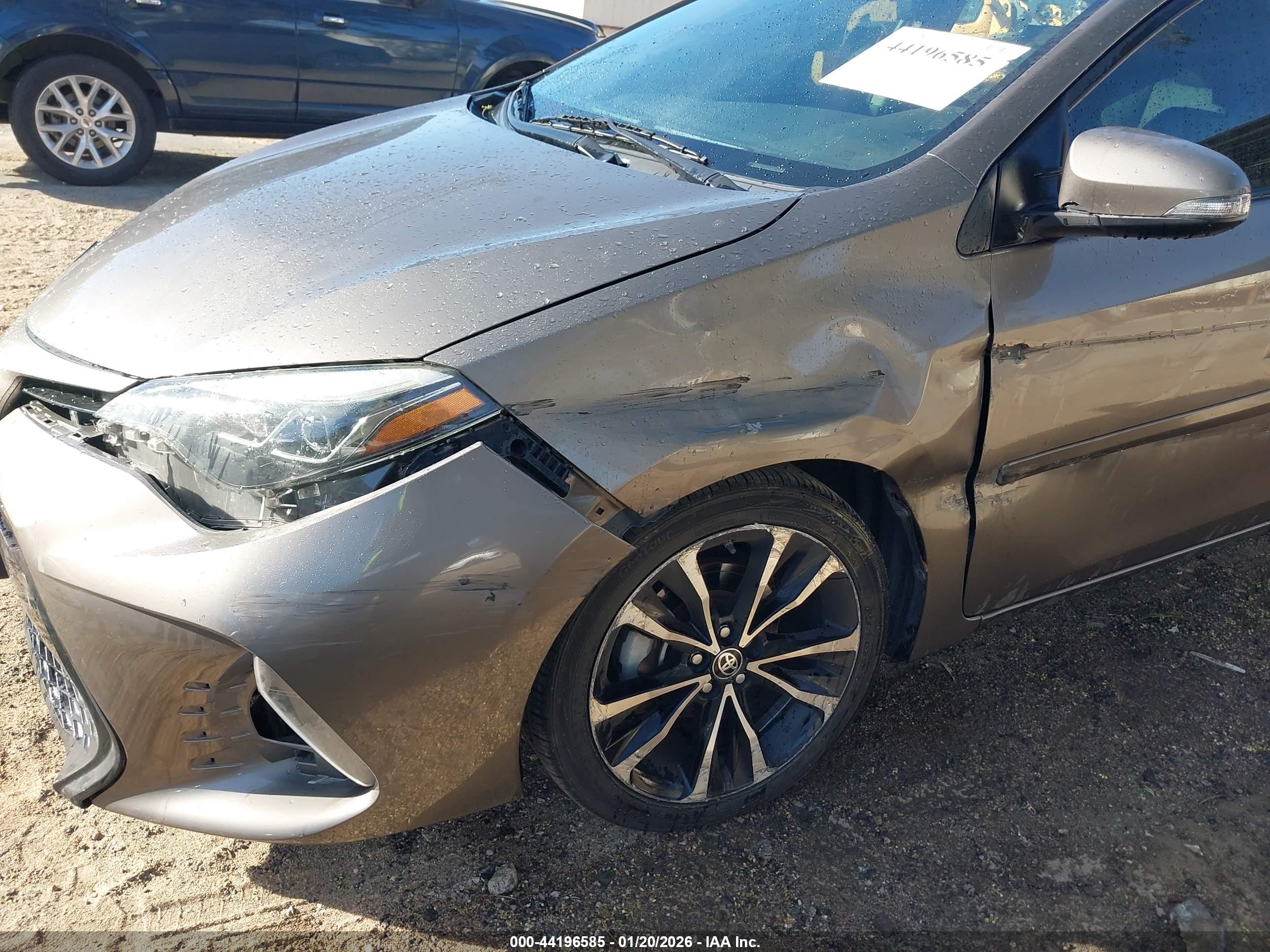 TOYOTA COROLLA image 6