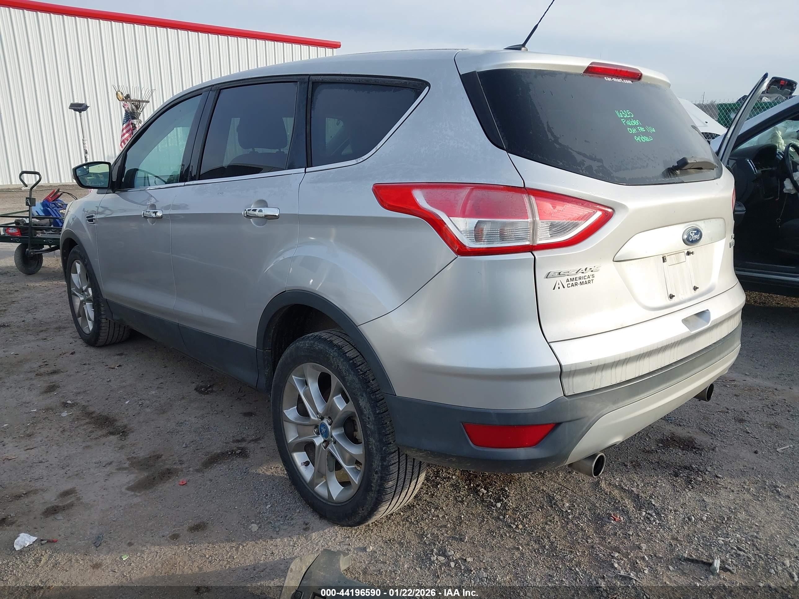 FORD ESCAPE image 3