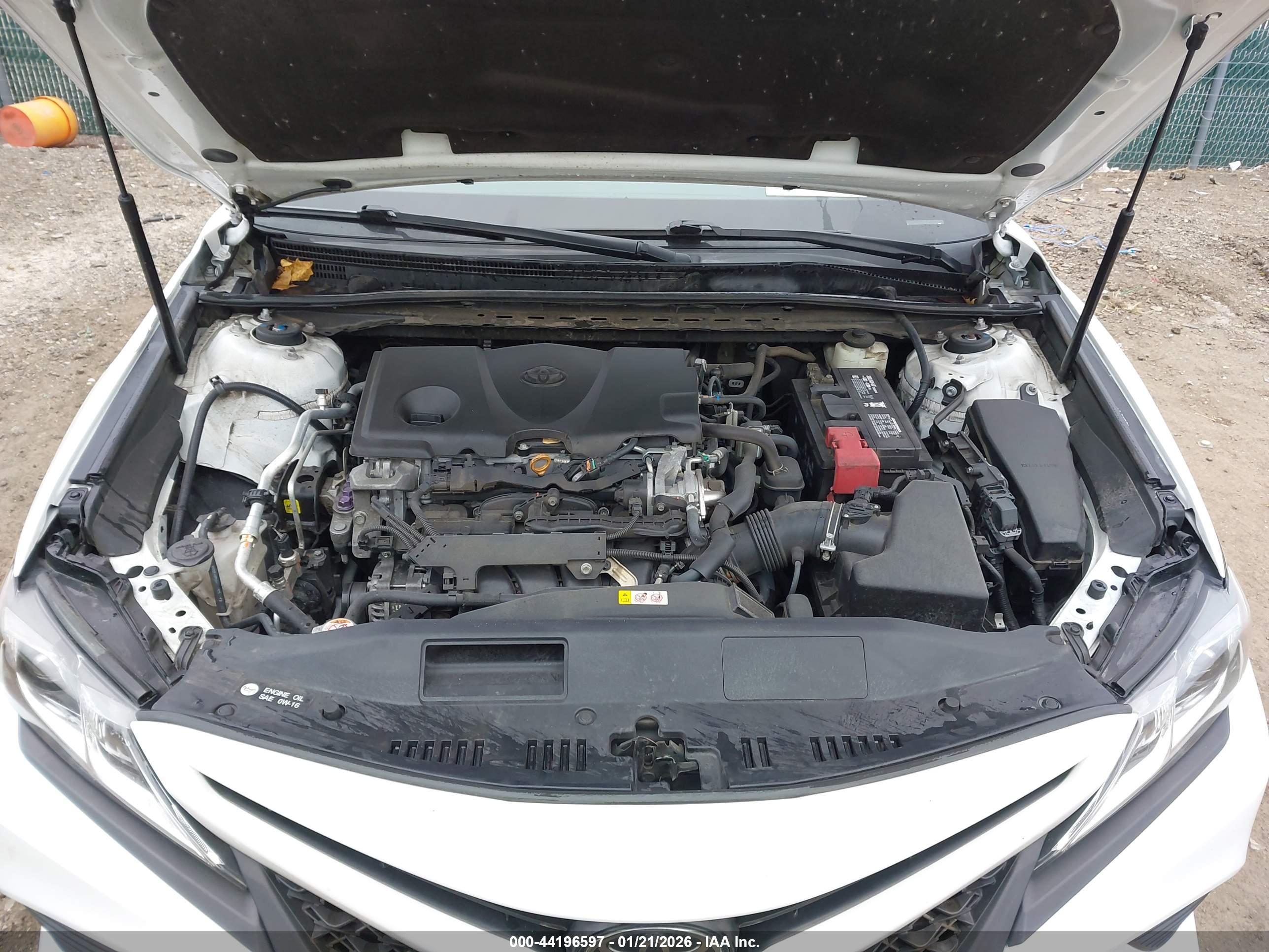 TOYOTA CAMRY image 10
