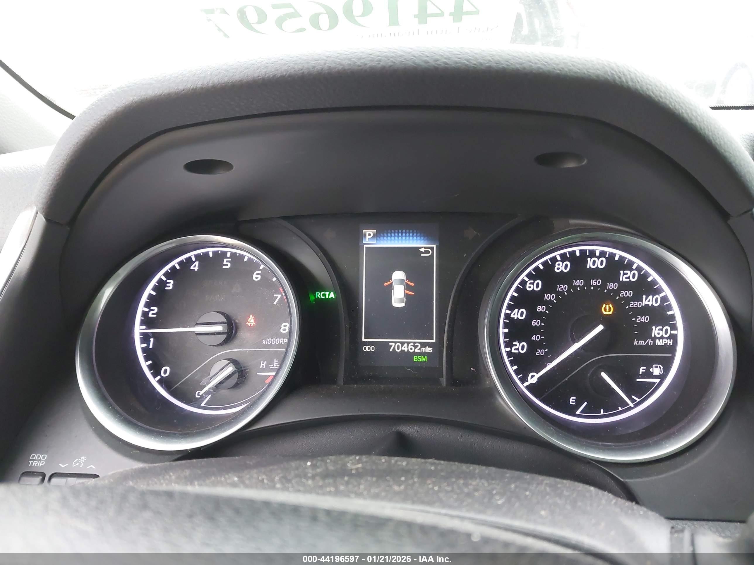 TOYOTA CAMRY image 7