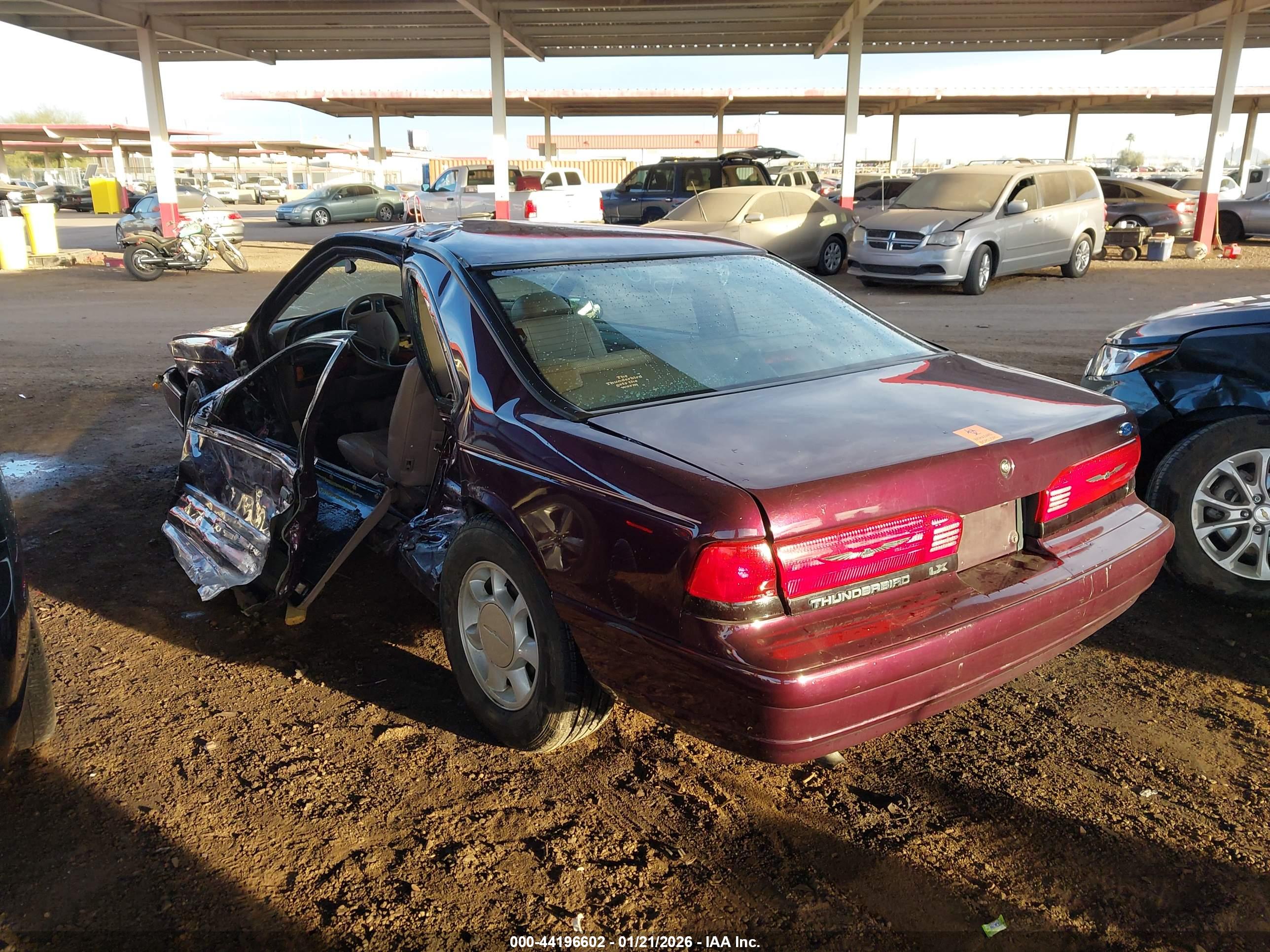 FORD THUNDERBIRD image 3