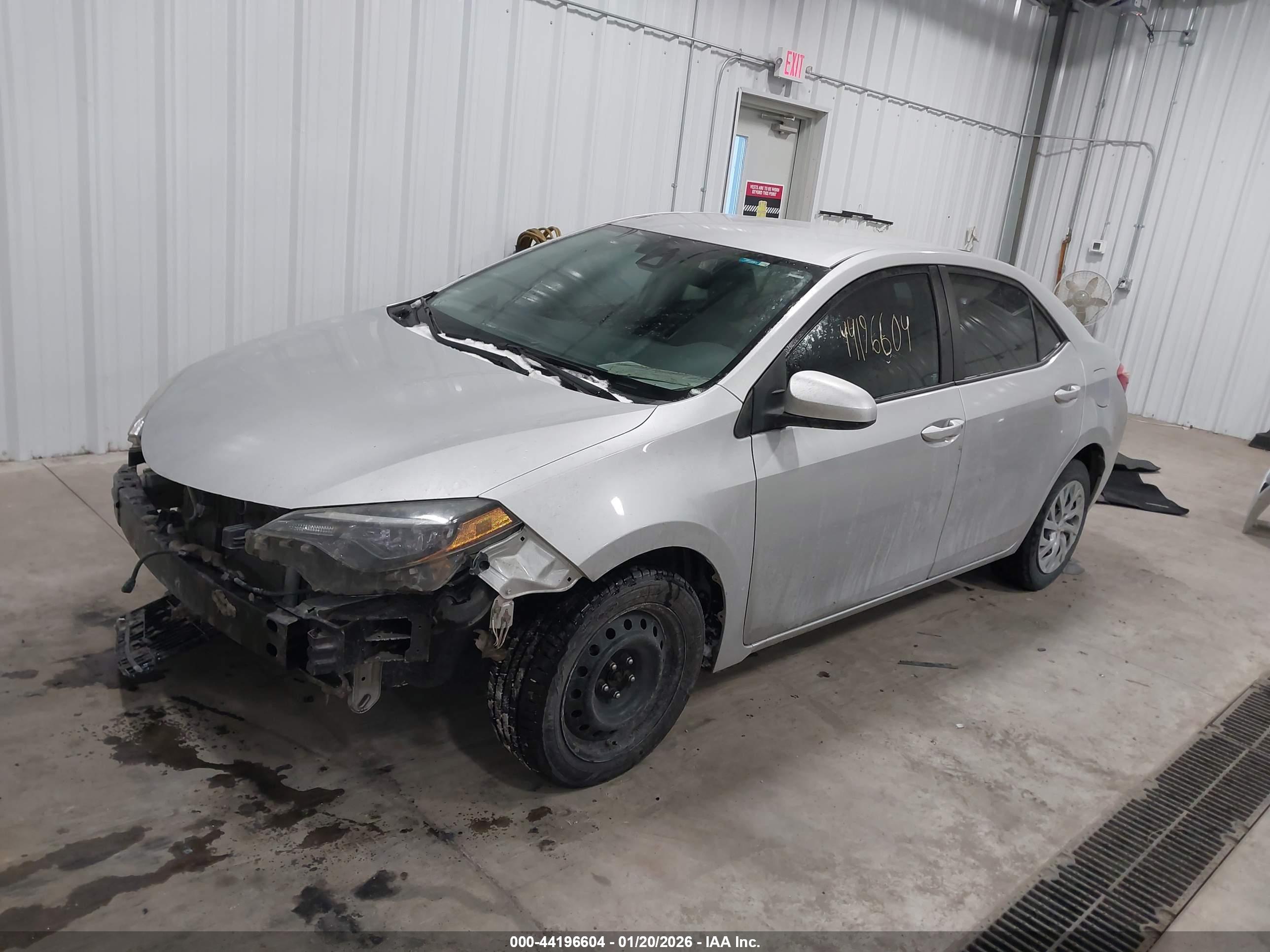 TOYOTA COROLLA image 2