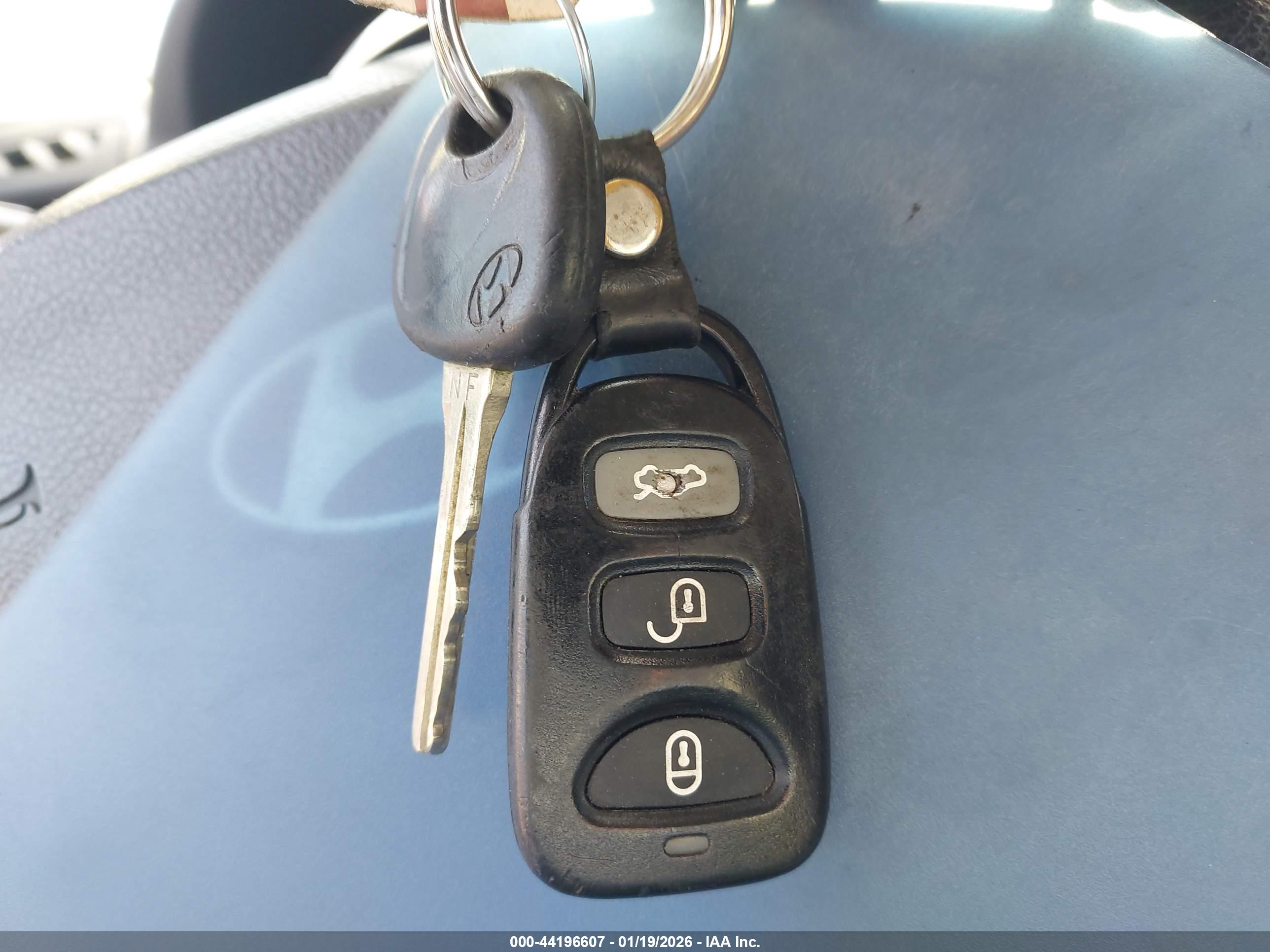 HYUNDAI SONATA image 11