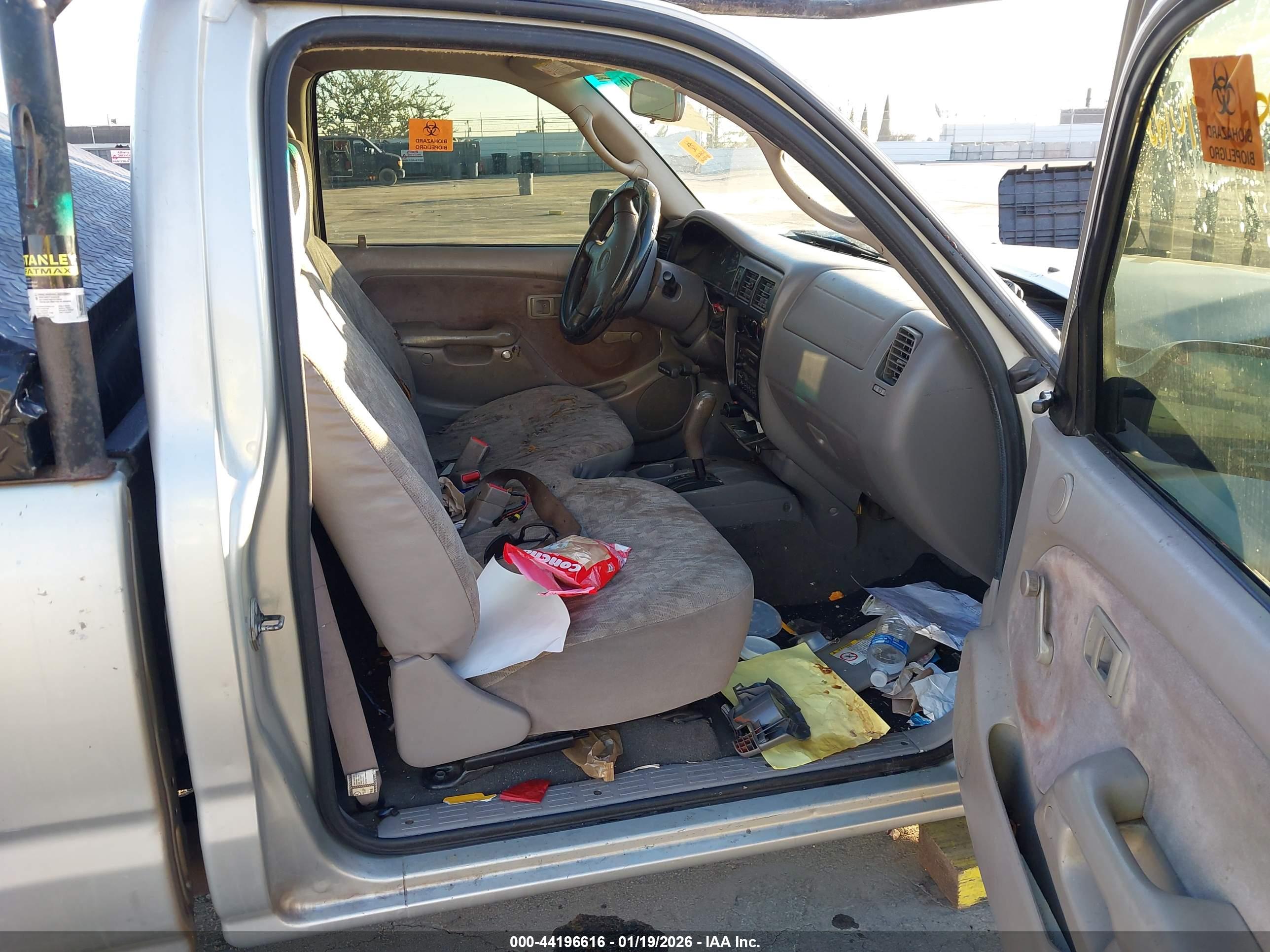 TOYOTA TACOMA image 5