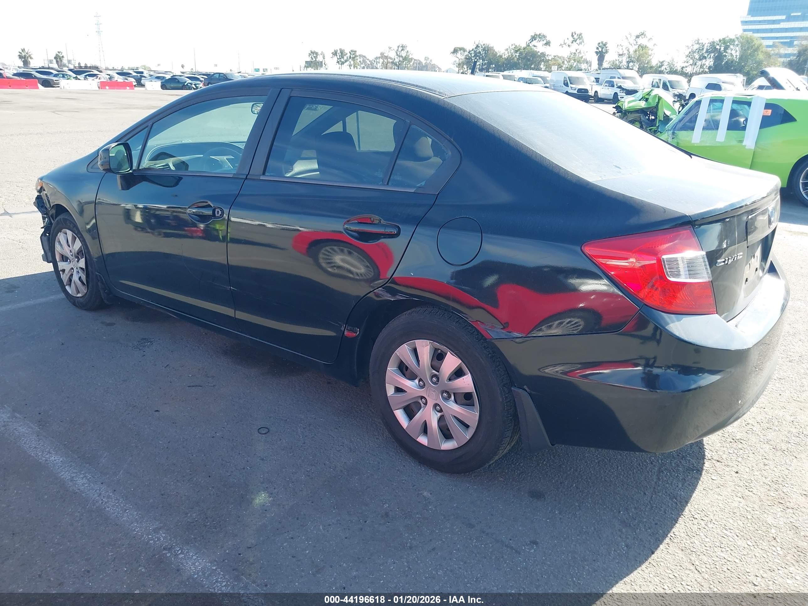 HONDA CIVIC image 3