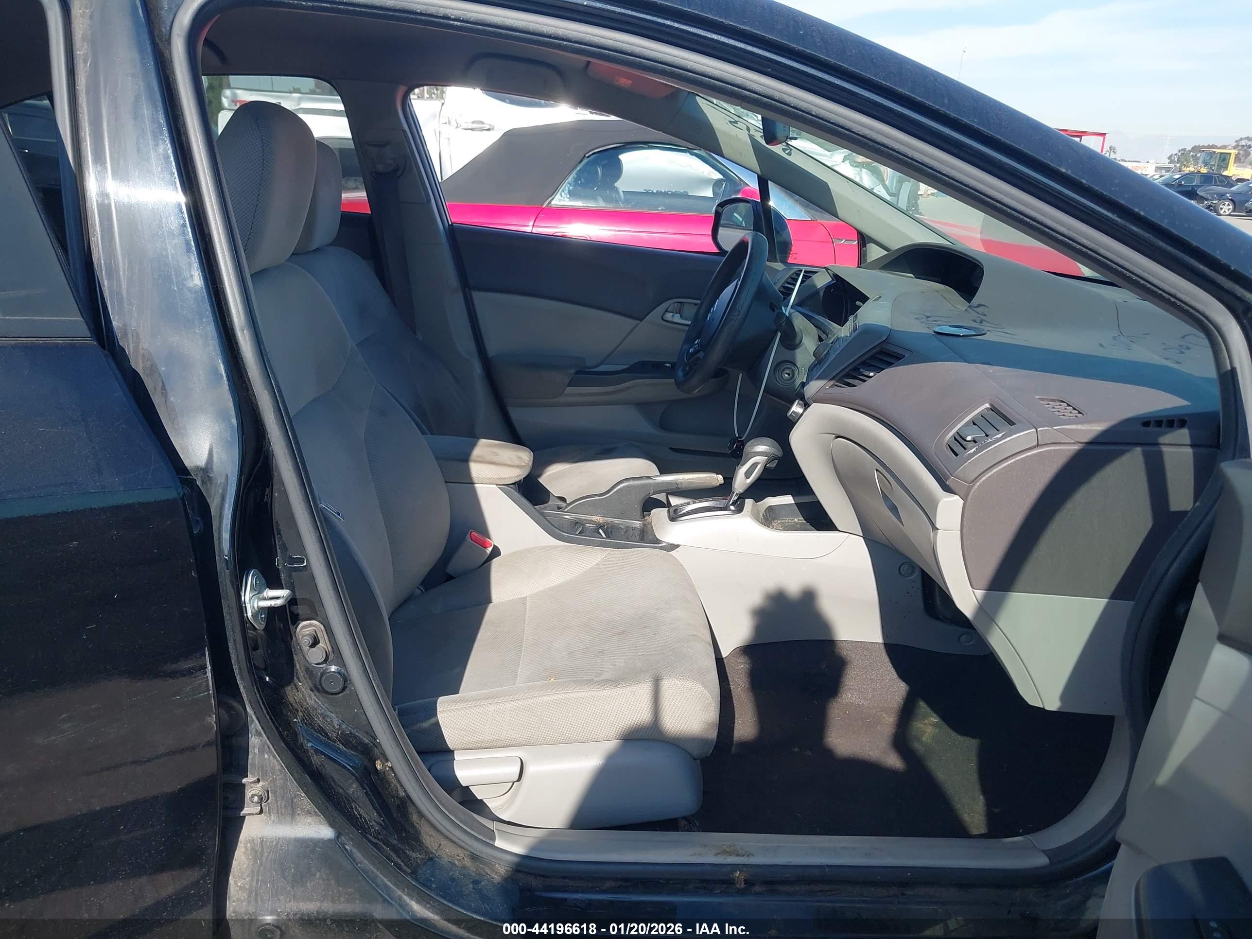 HONDA CIVIC image 5