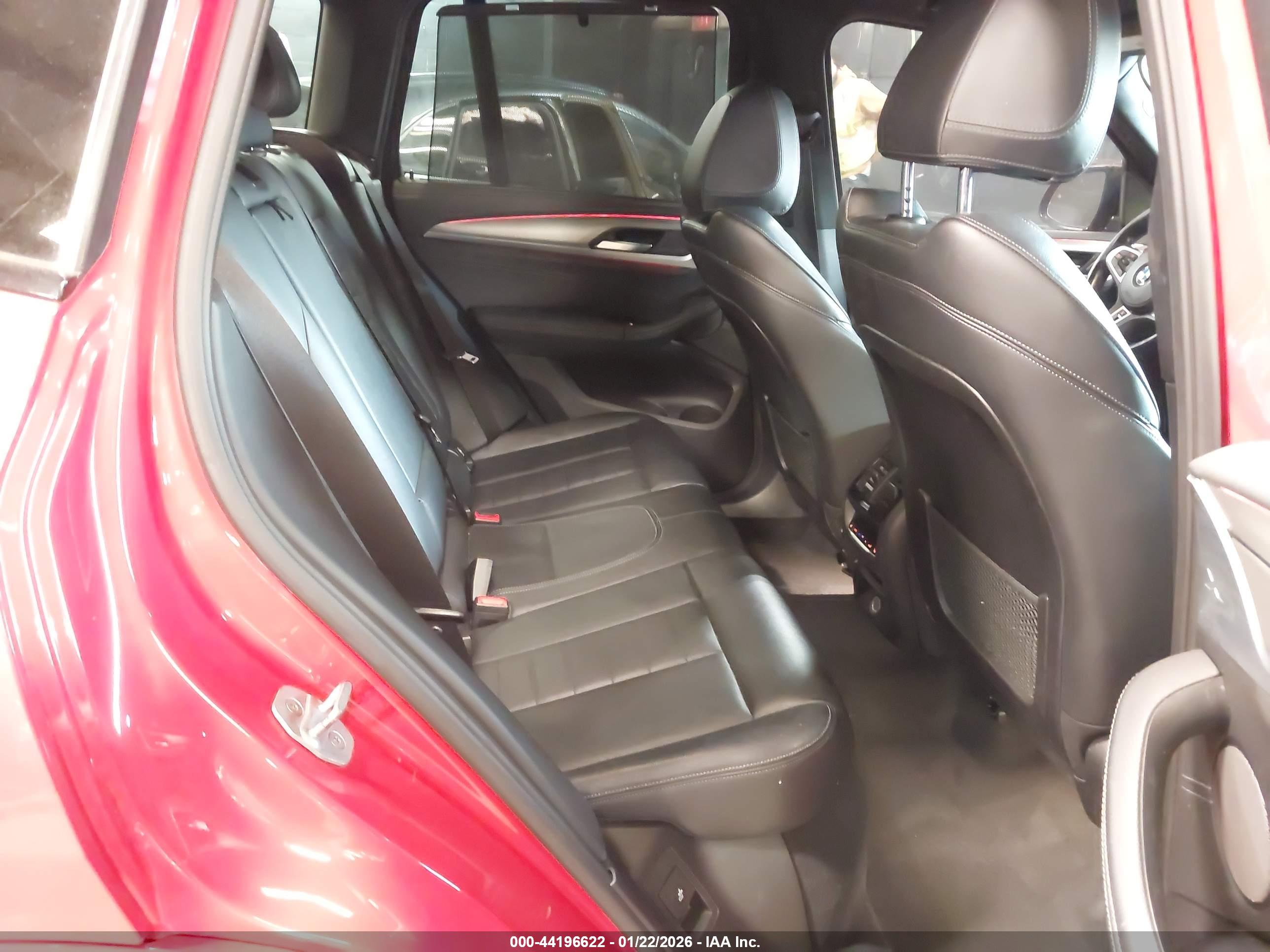 BMW X3 image 8