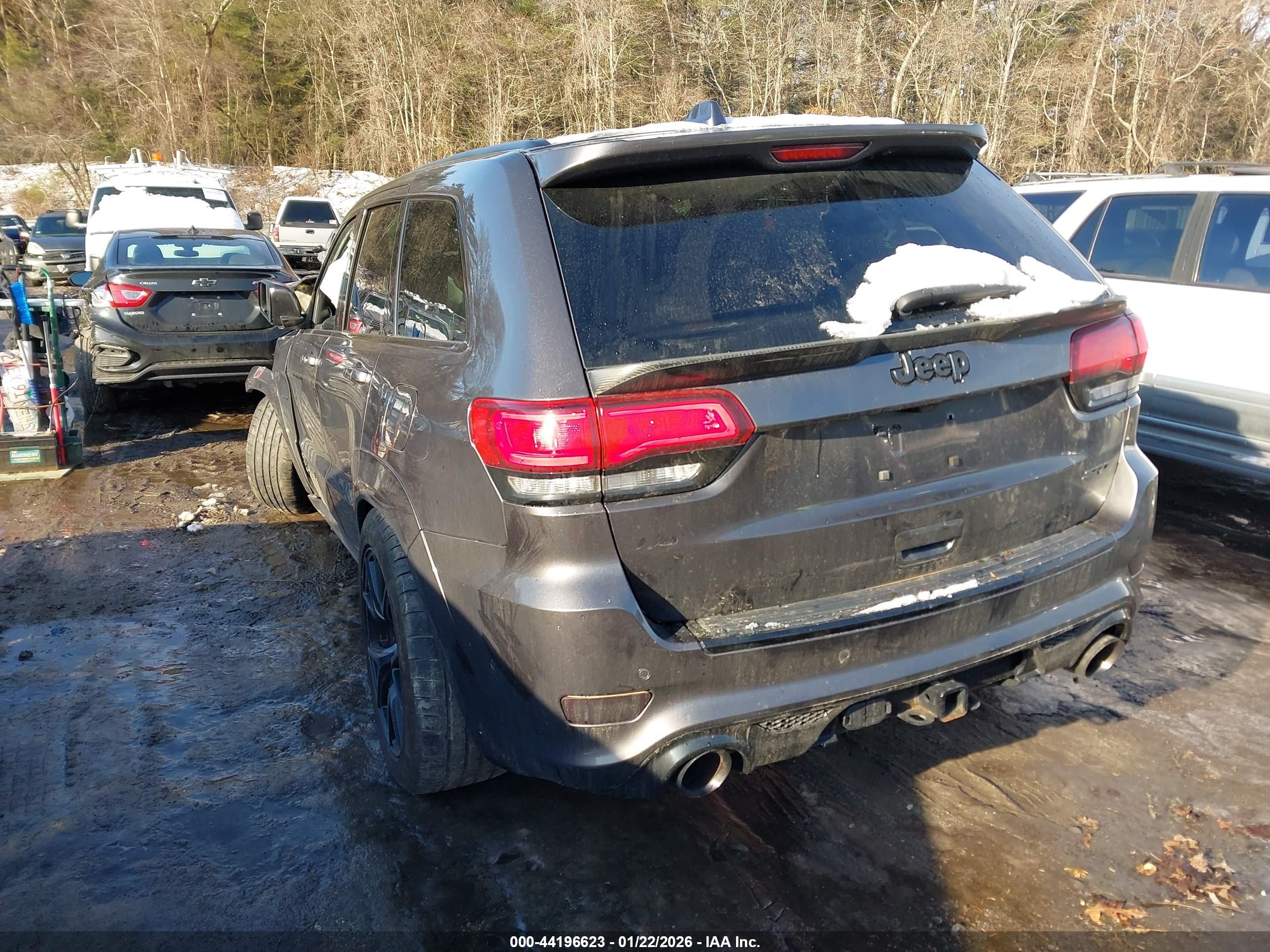 JEEP GRAND image 3