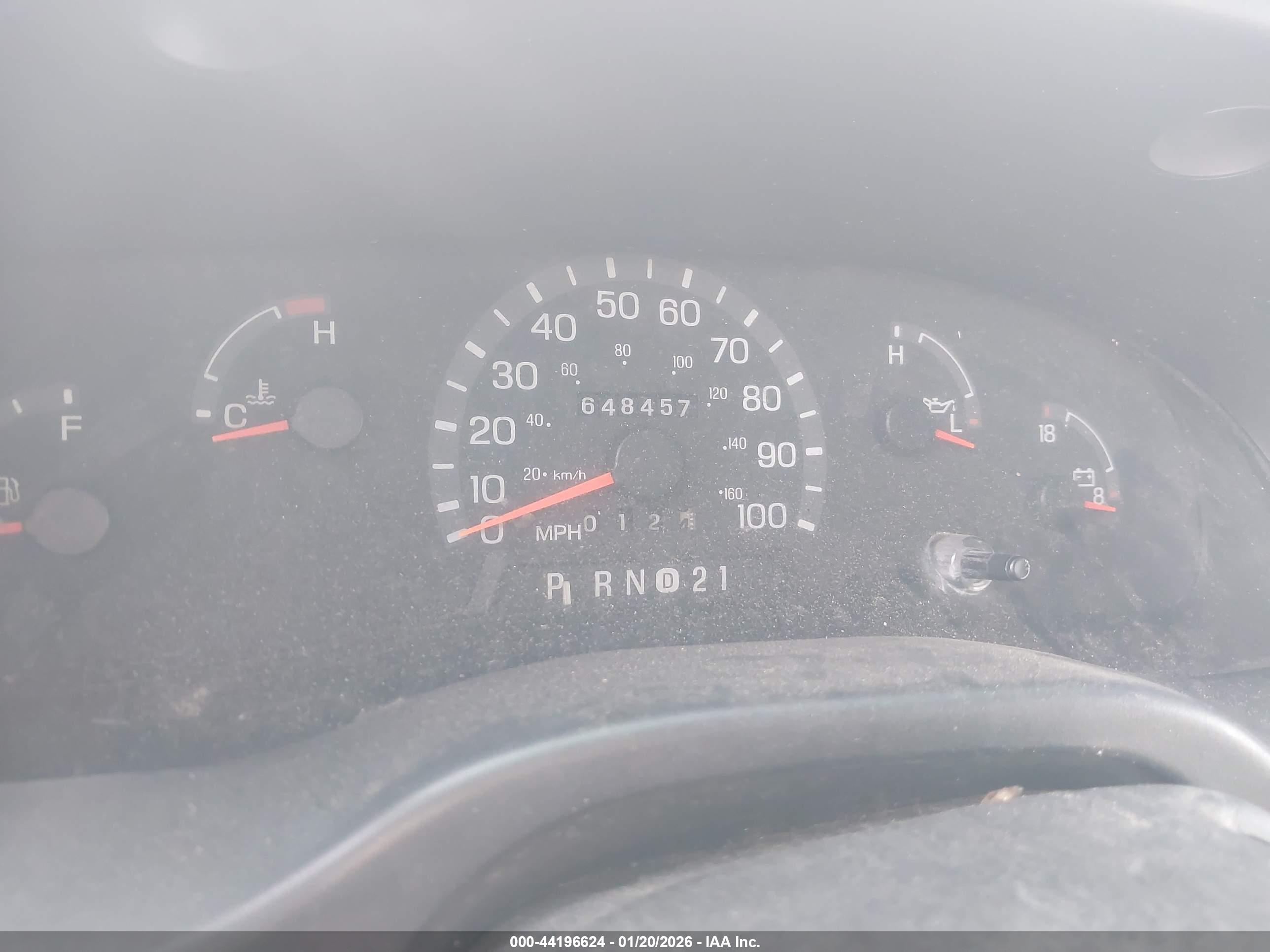 FORD E-250 image 7
