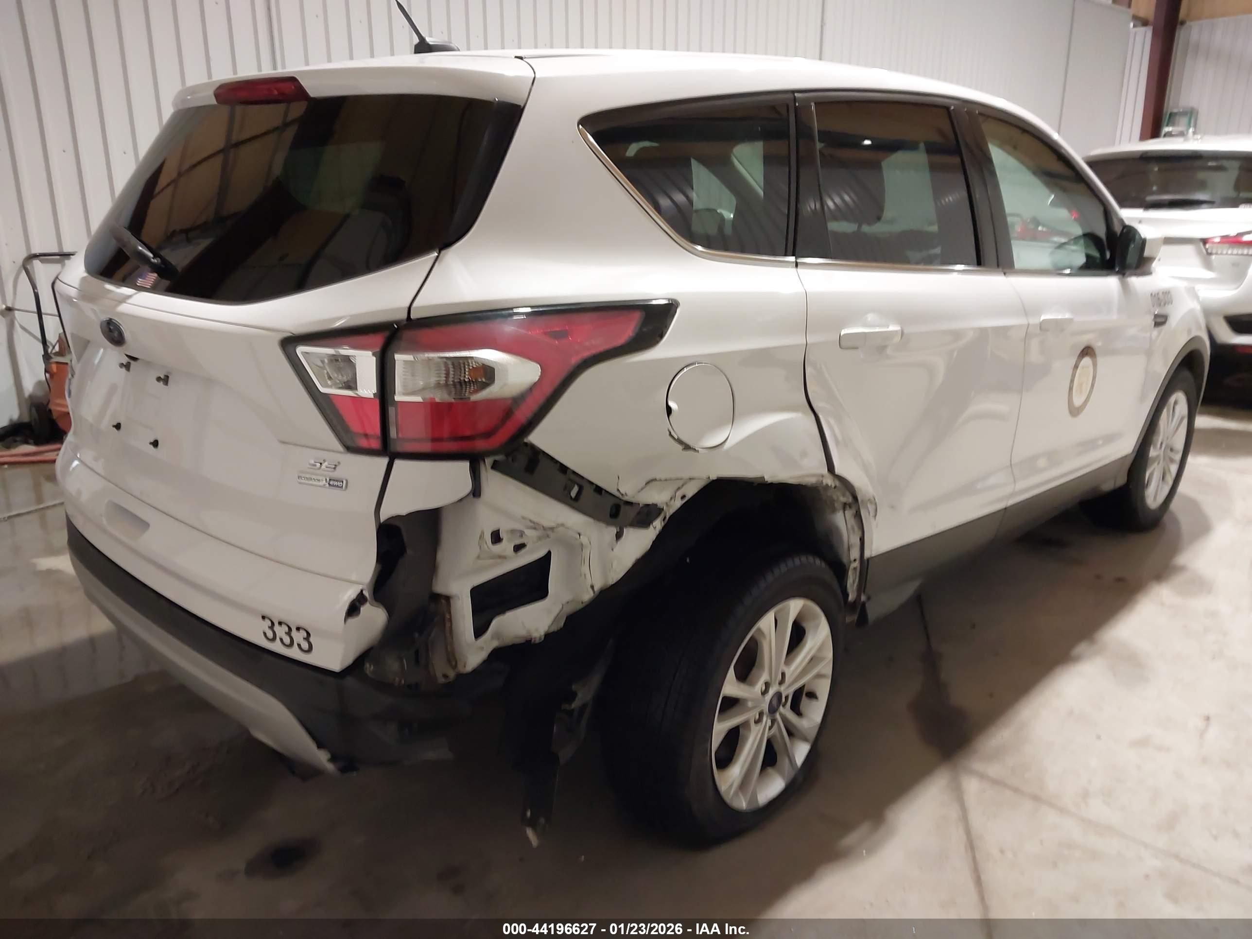 FORD ESCAPE image 6