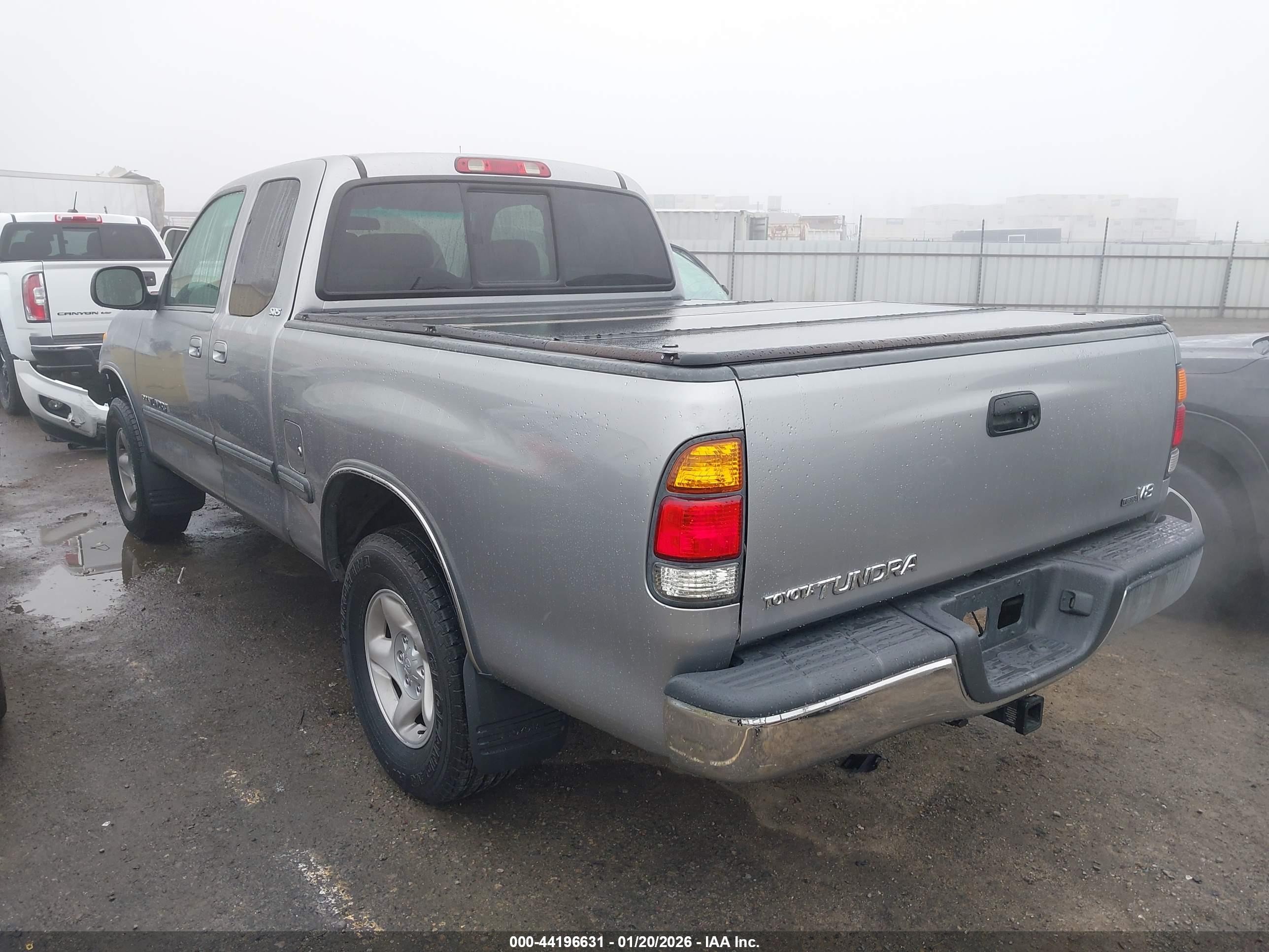 TOYOTA TUNDRA image 3