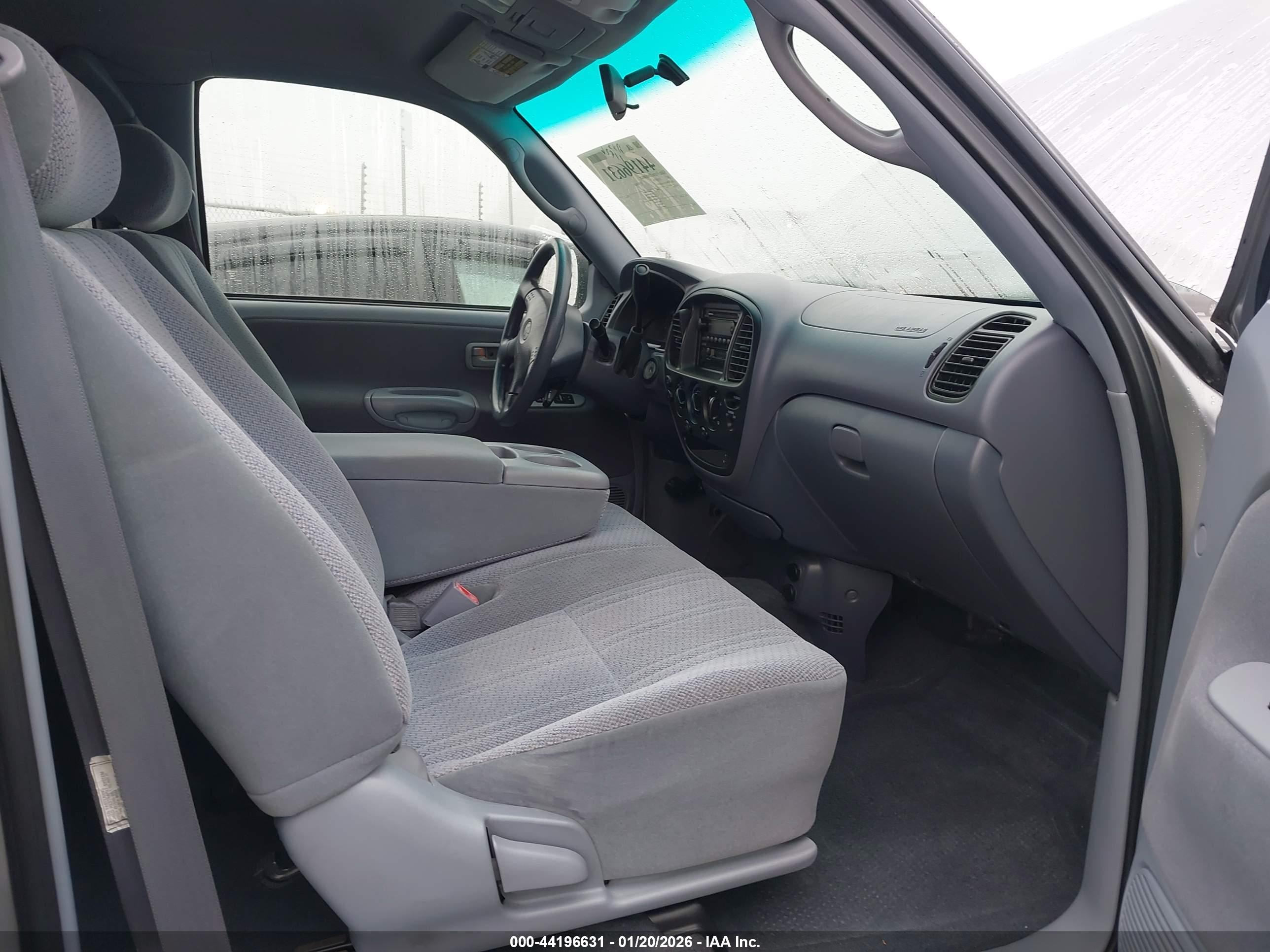 TOYOTA TUNDRA image 5