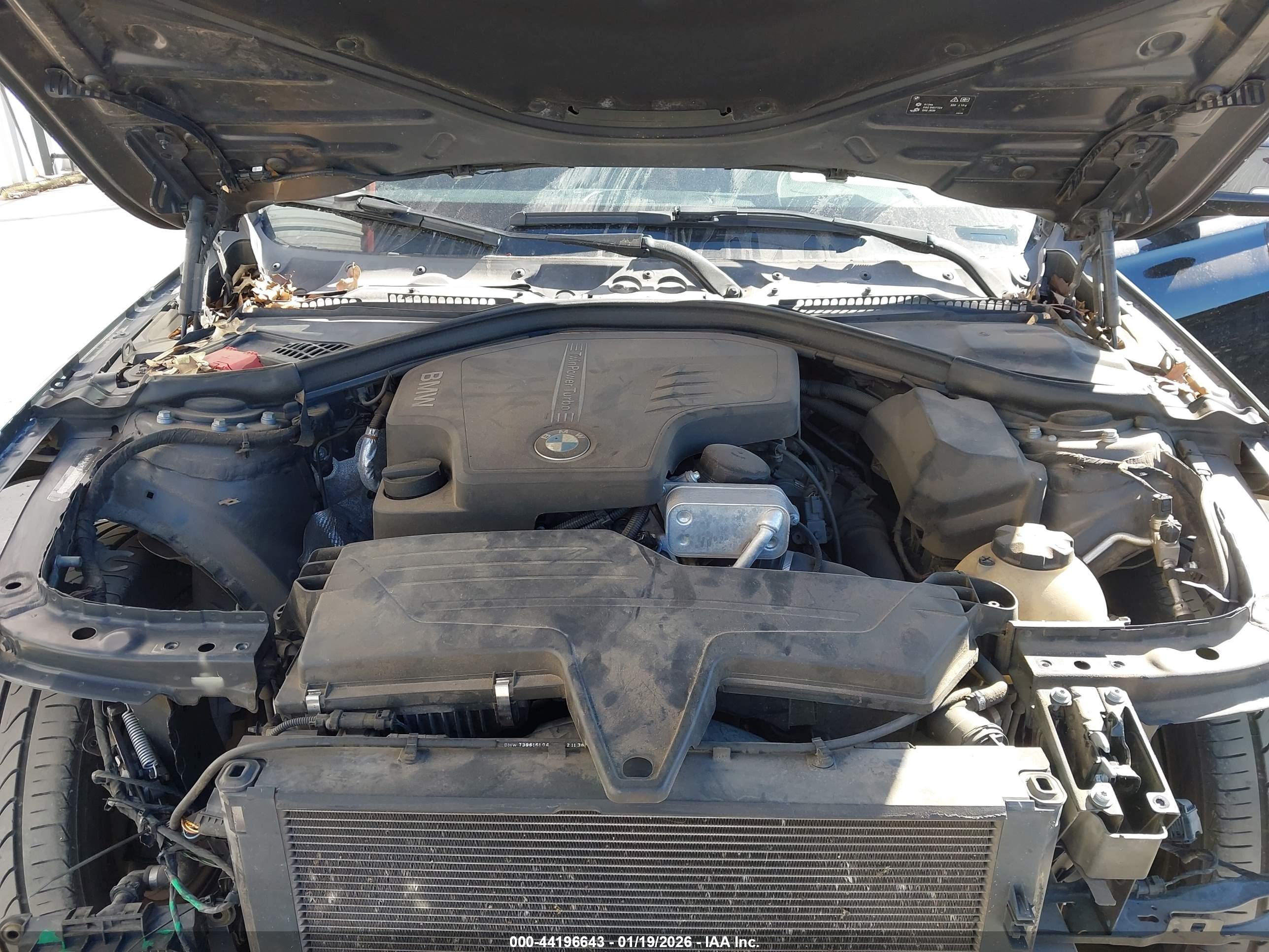 BMW 328I image 10