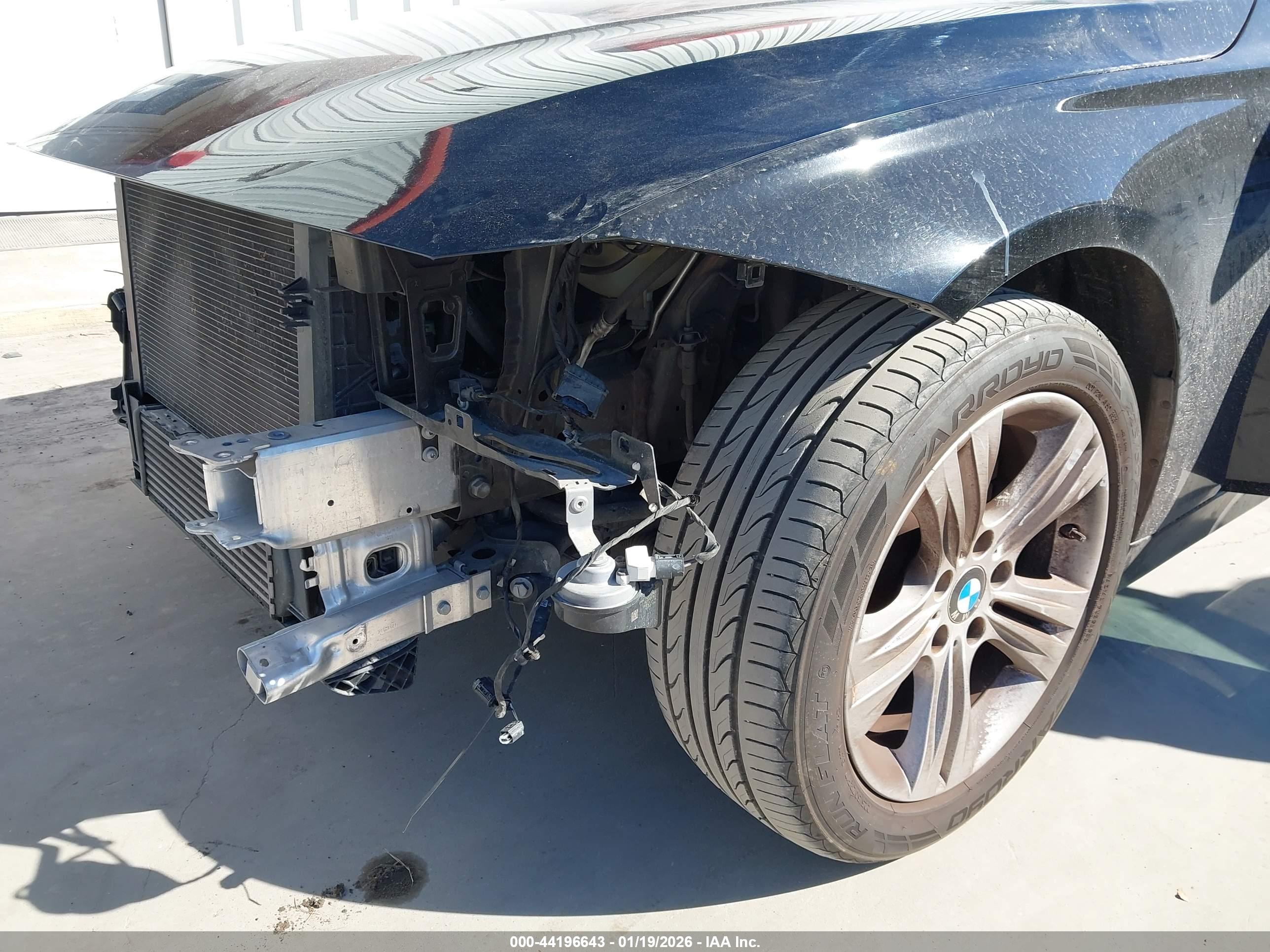 BMW 328I image 6