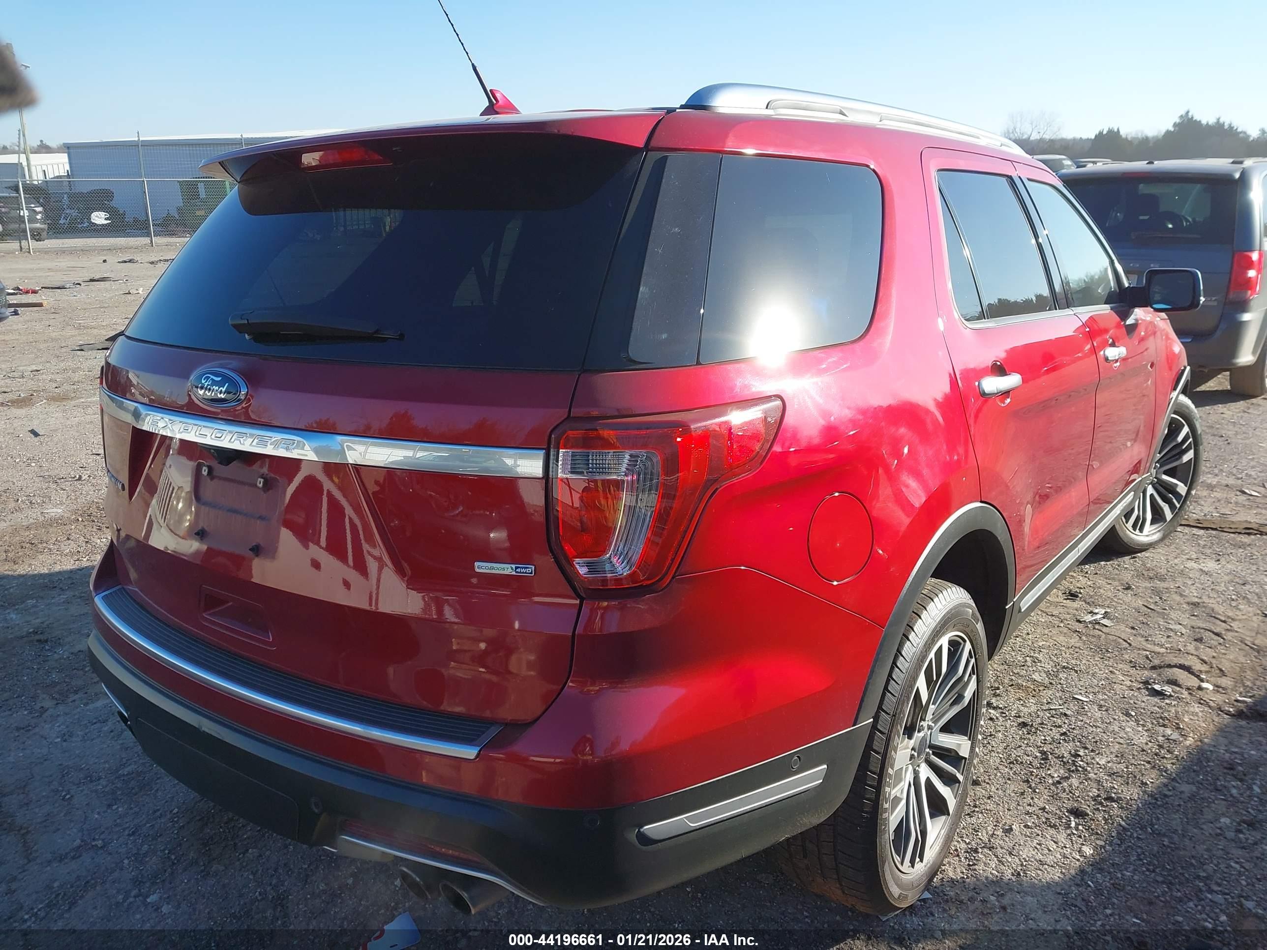 FORD EXPLORER image 4