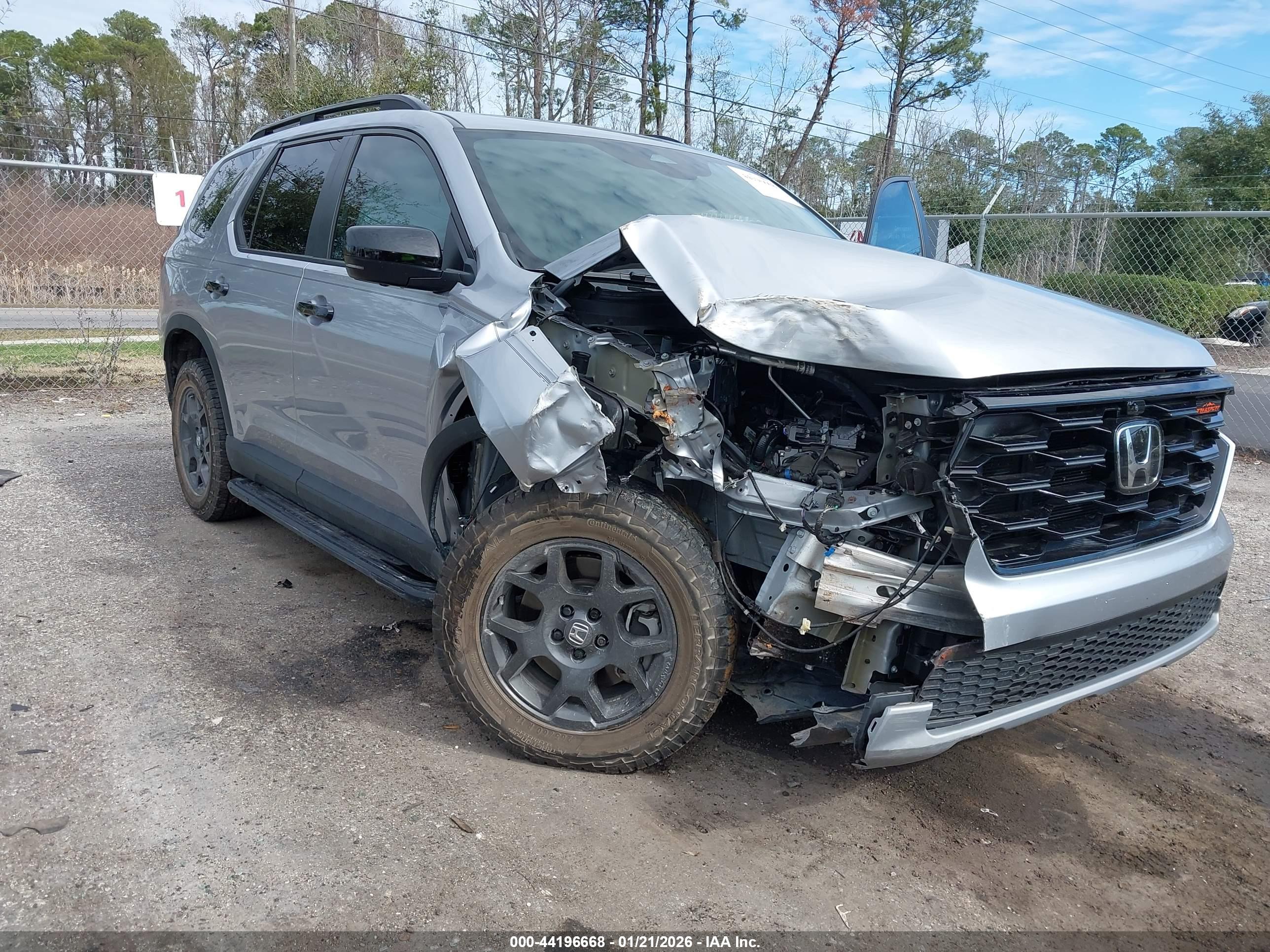 HONDA PILOT image 6