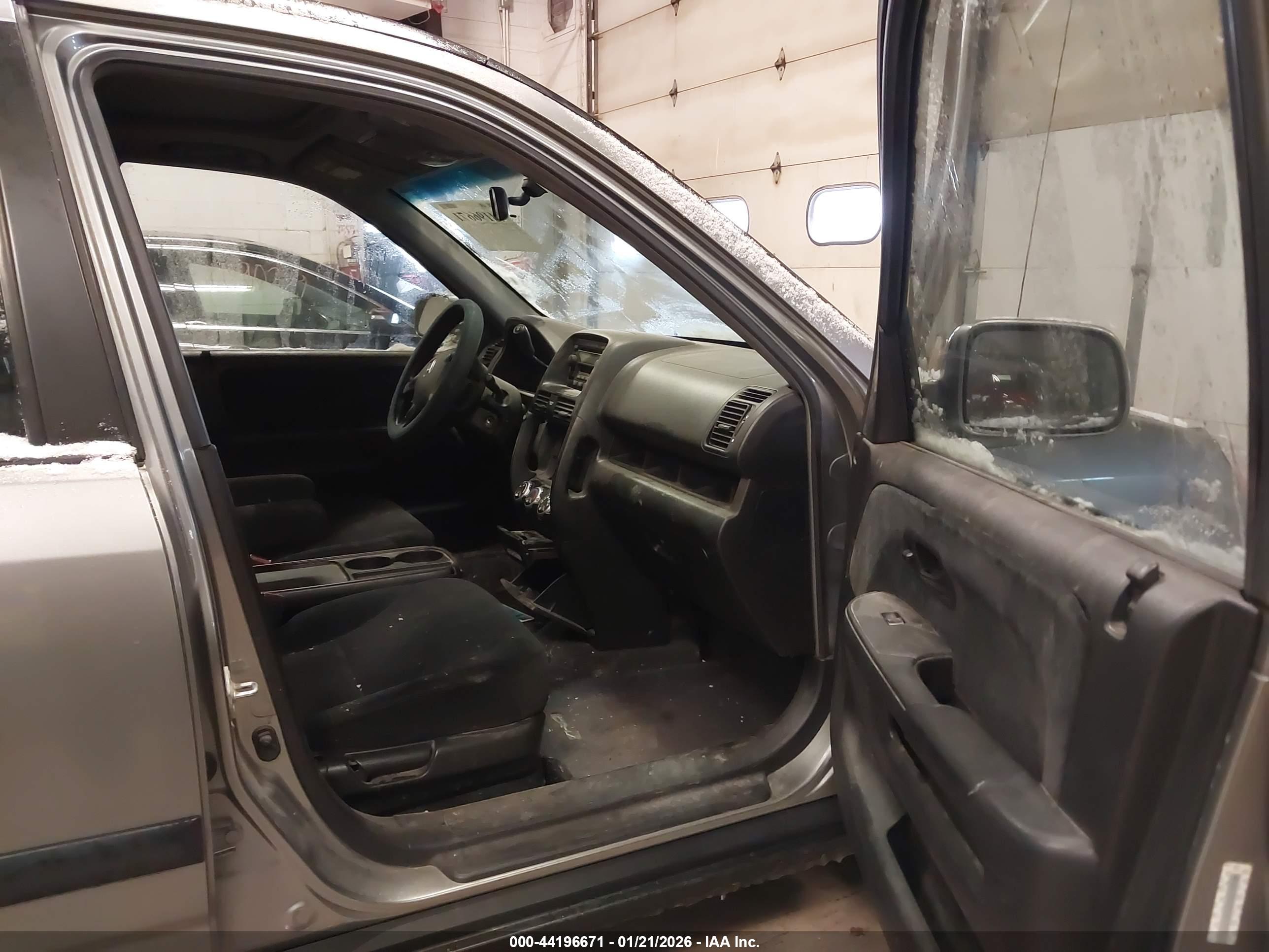 HONDA CR-V image 5