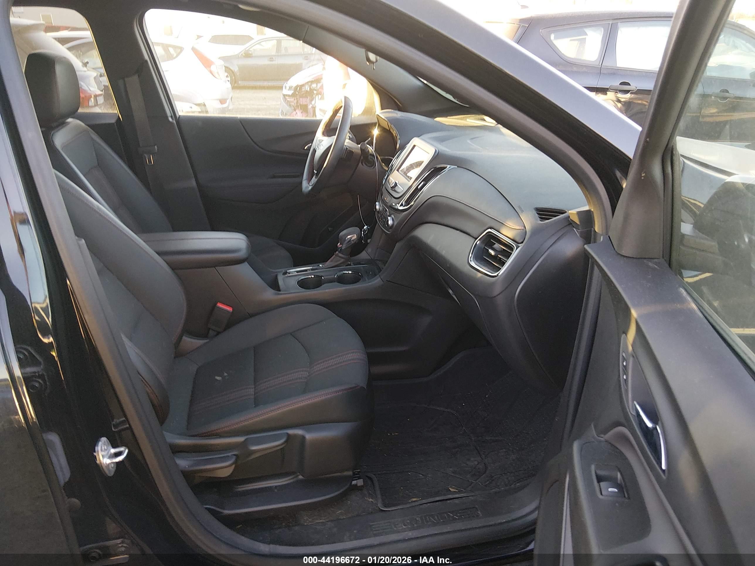 CHEVROLET EQUINOX image 5