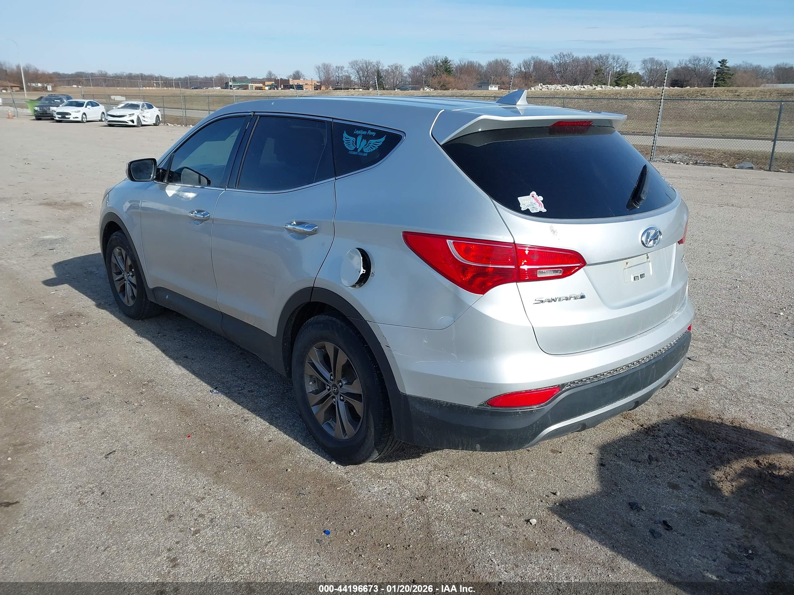 HYUNDAI SANTA image 3