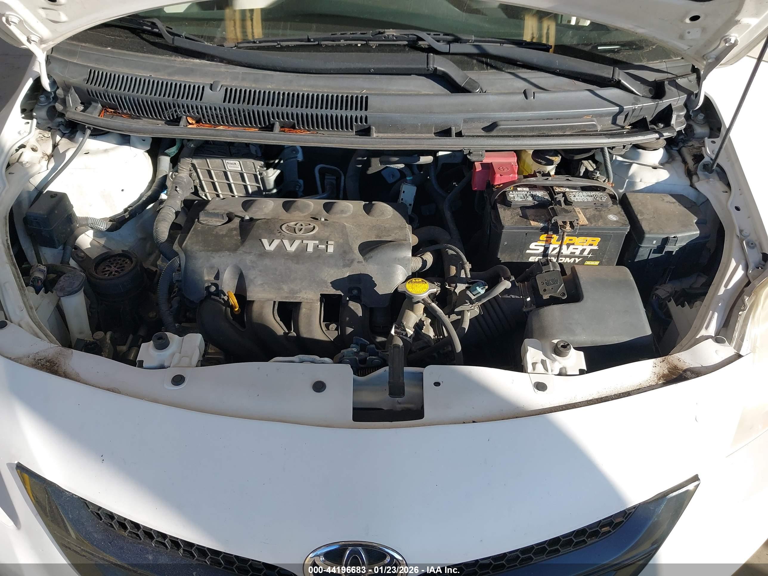 TOYOTA YARIS image 10