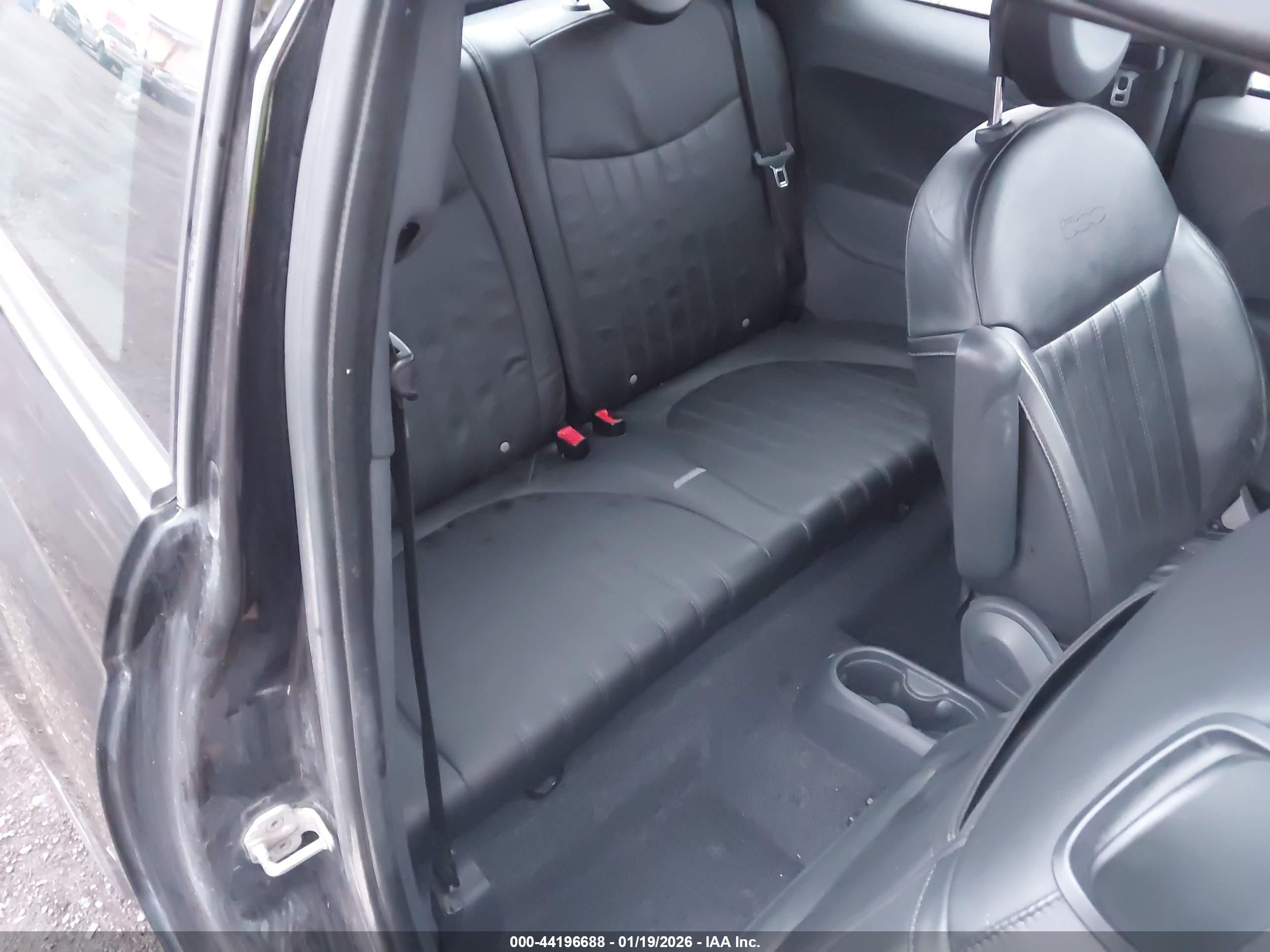 FIAT 500 image 8
